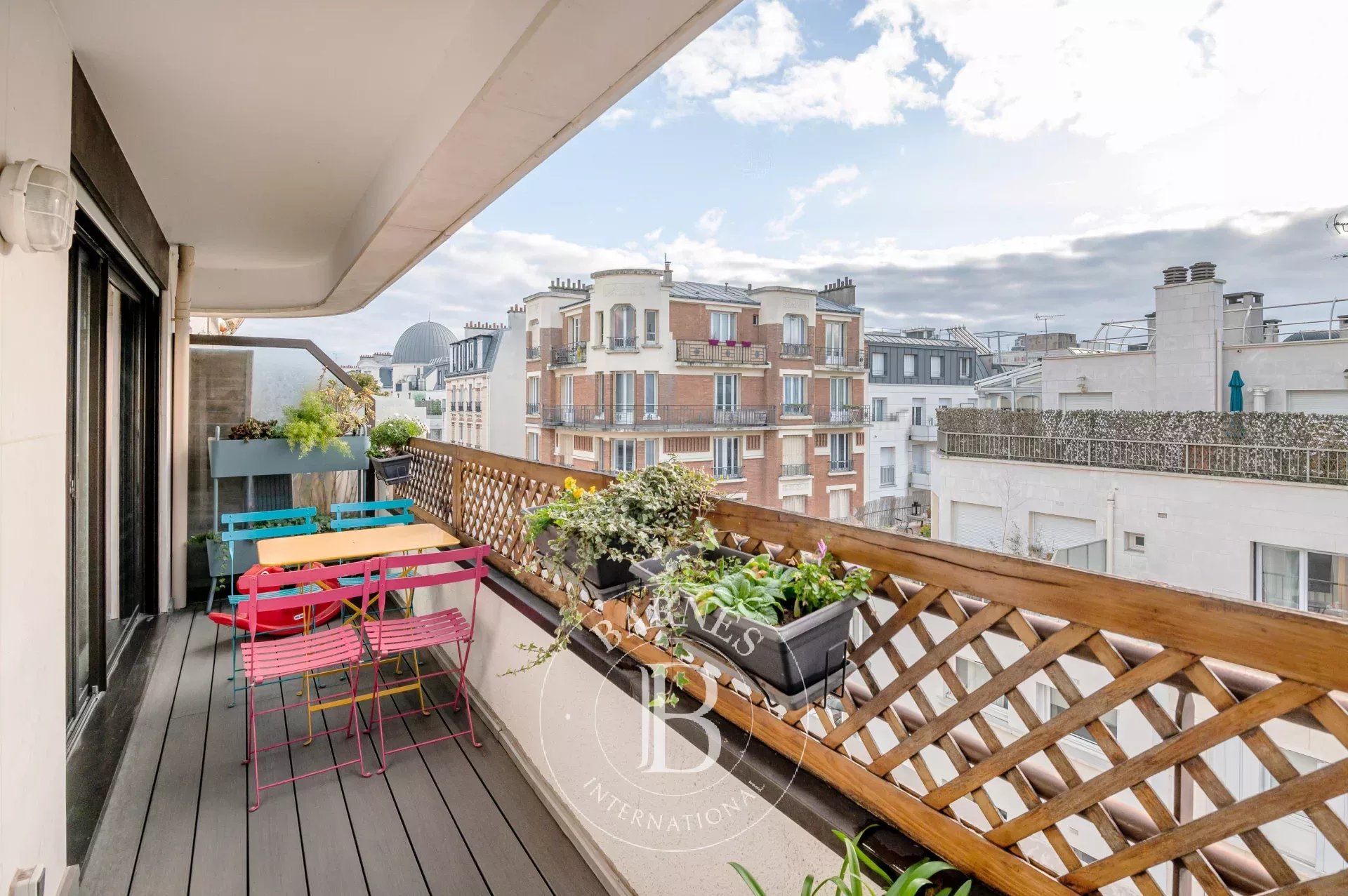 Daire Levallois-Perret