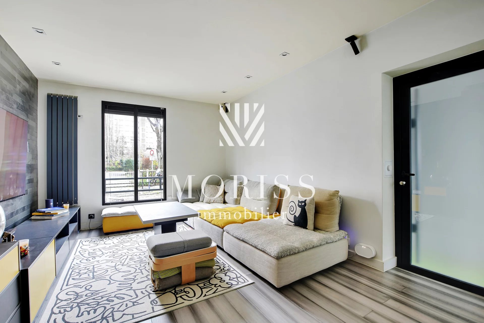 Ivry-sur-Seine - Maison de 6 pièces de 136m² - Image Array