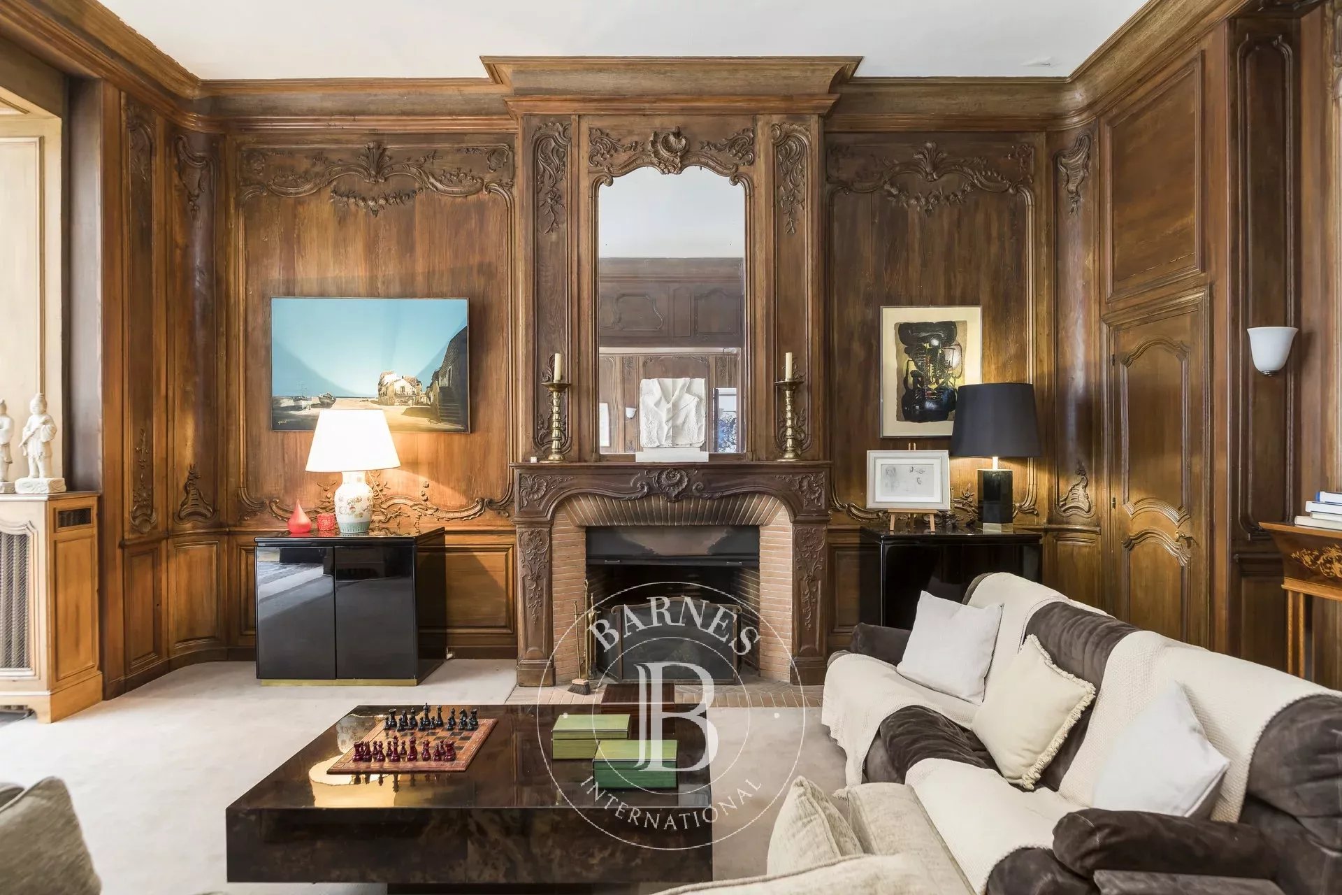 Paris 16 - La Muette/Private Villa - Garden-level duplex - picture 8 title=