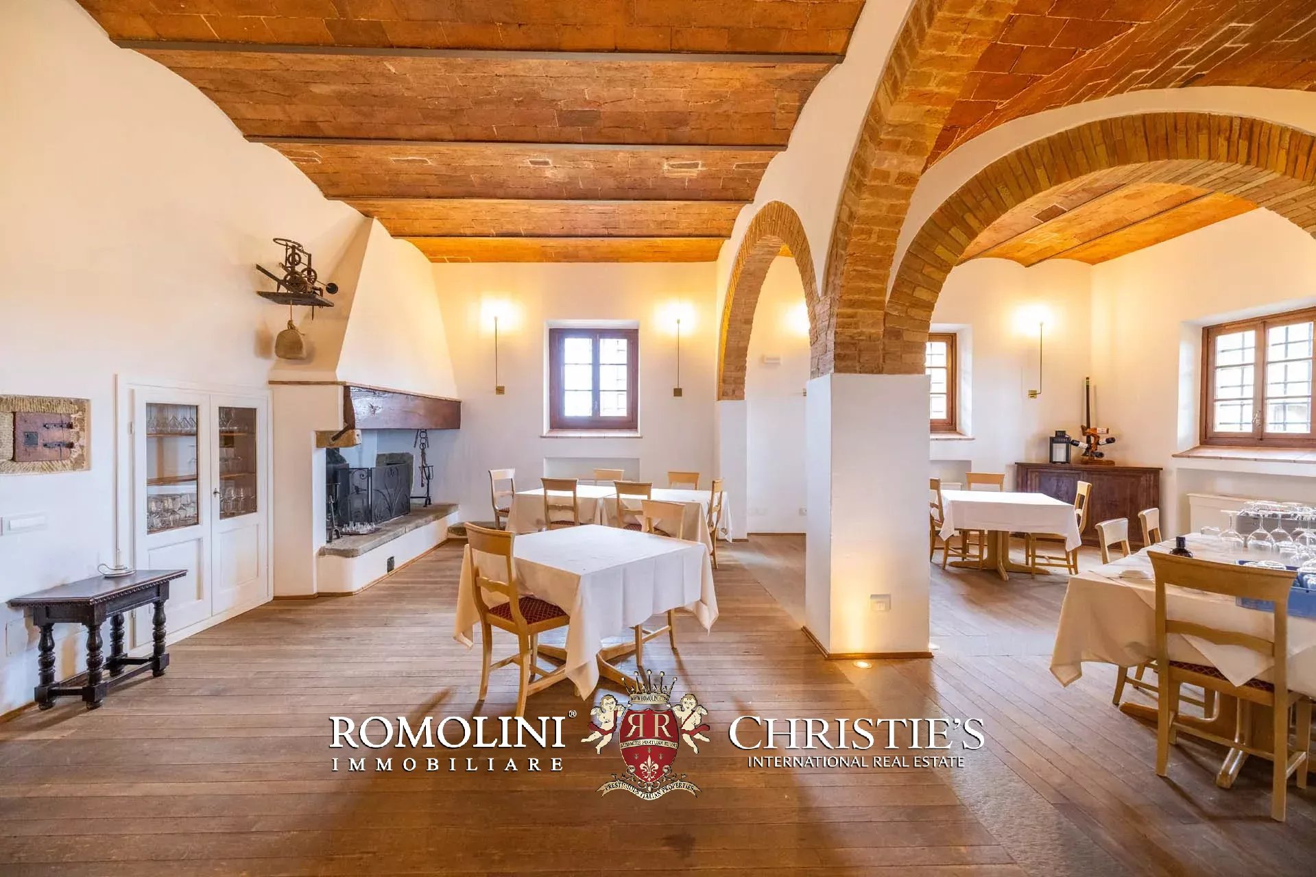 37 Bedroom Villa/Townhouse's Image 41