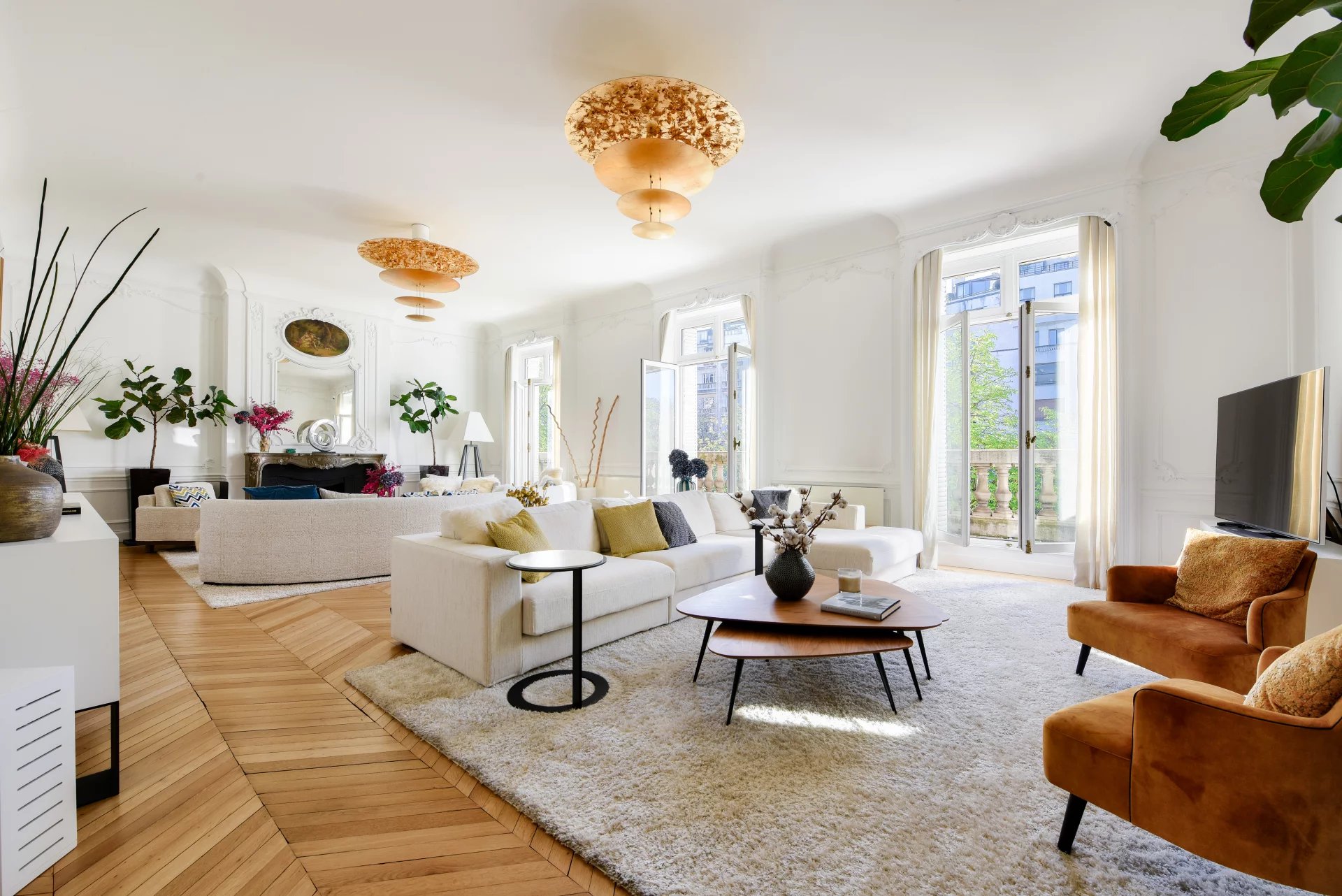 Sale Apartment Paris 16th