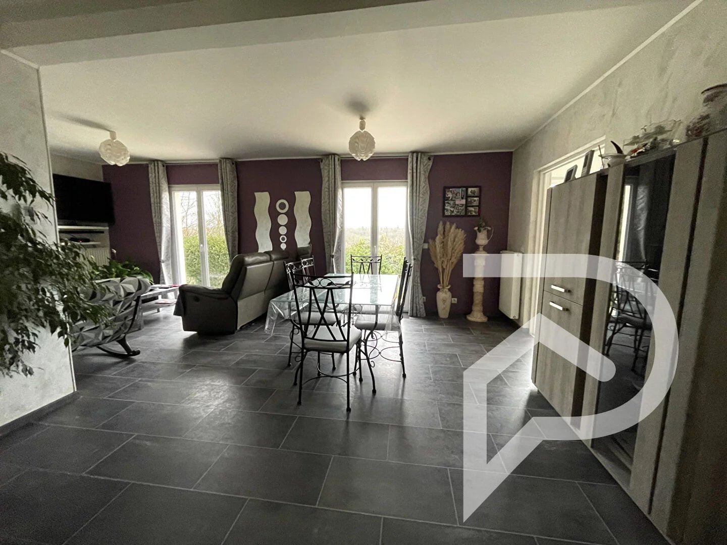 MAISON 4 CHAMBRES AVEC JARDIN ET GARAGE