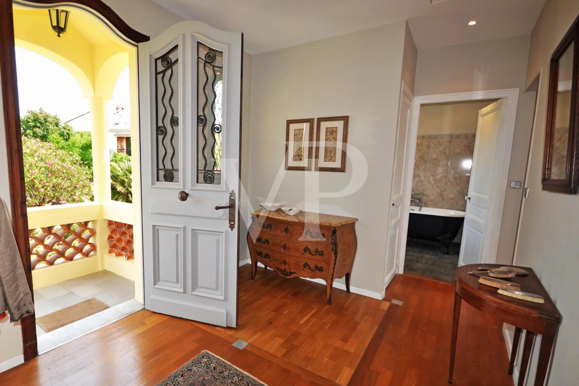 von_poll_real_estate_property_86002193_image_9