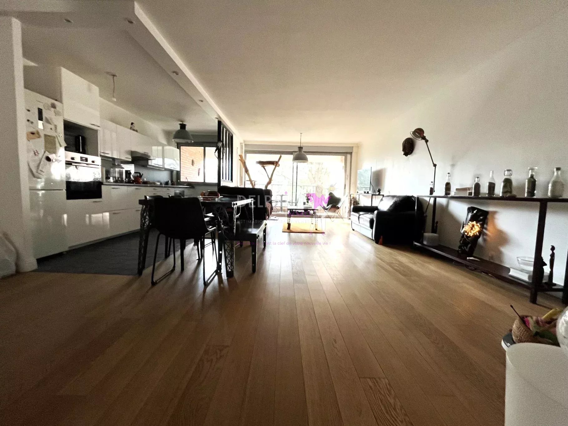 Agence immobilière de 