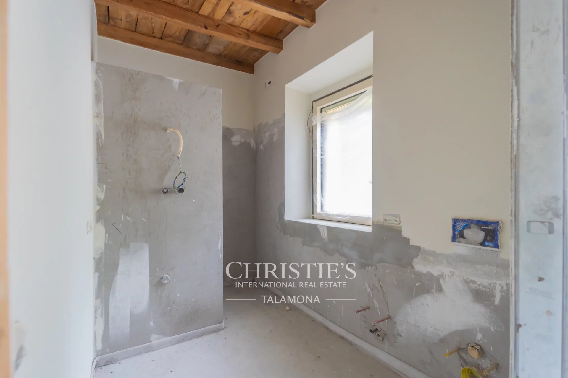 4 Bedroom Villa/Townhouse's Image 32
