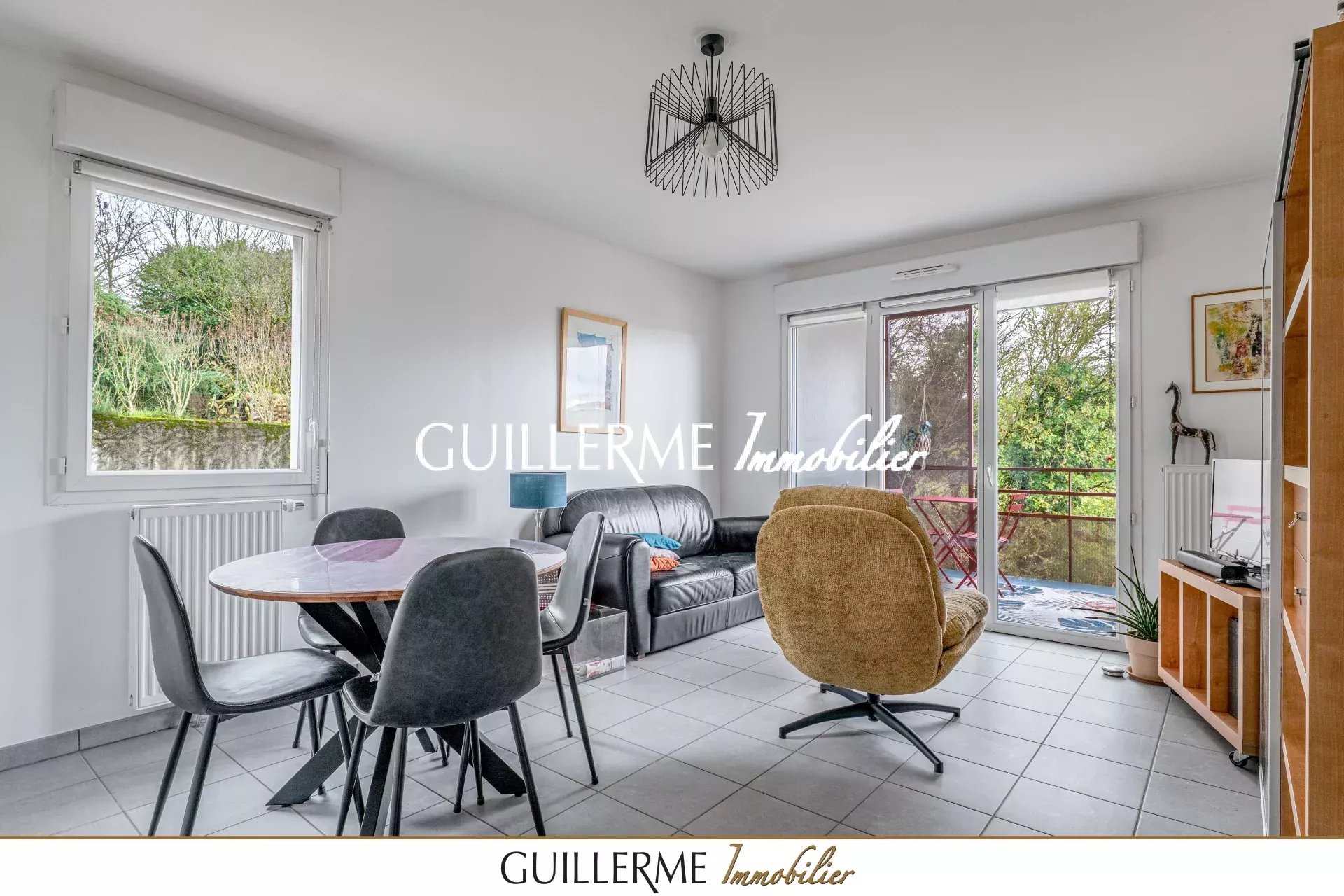 Agence immobilière de 