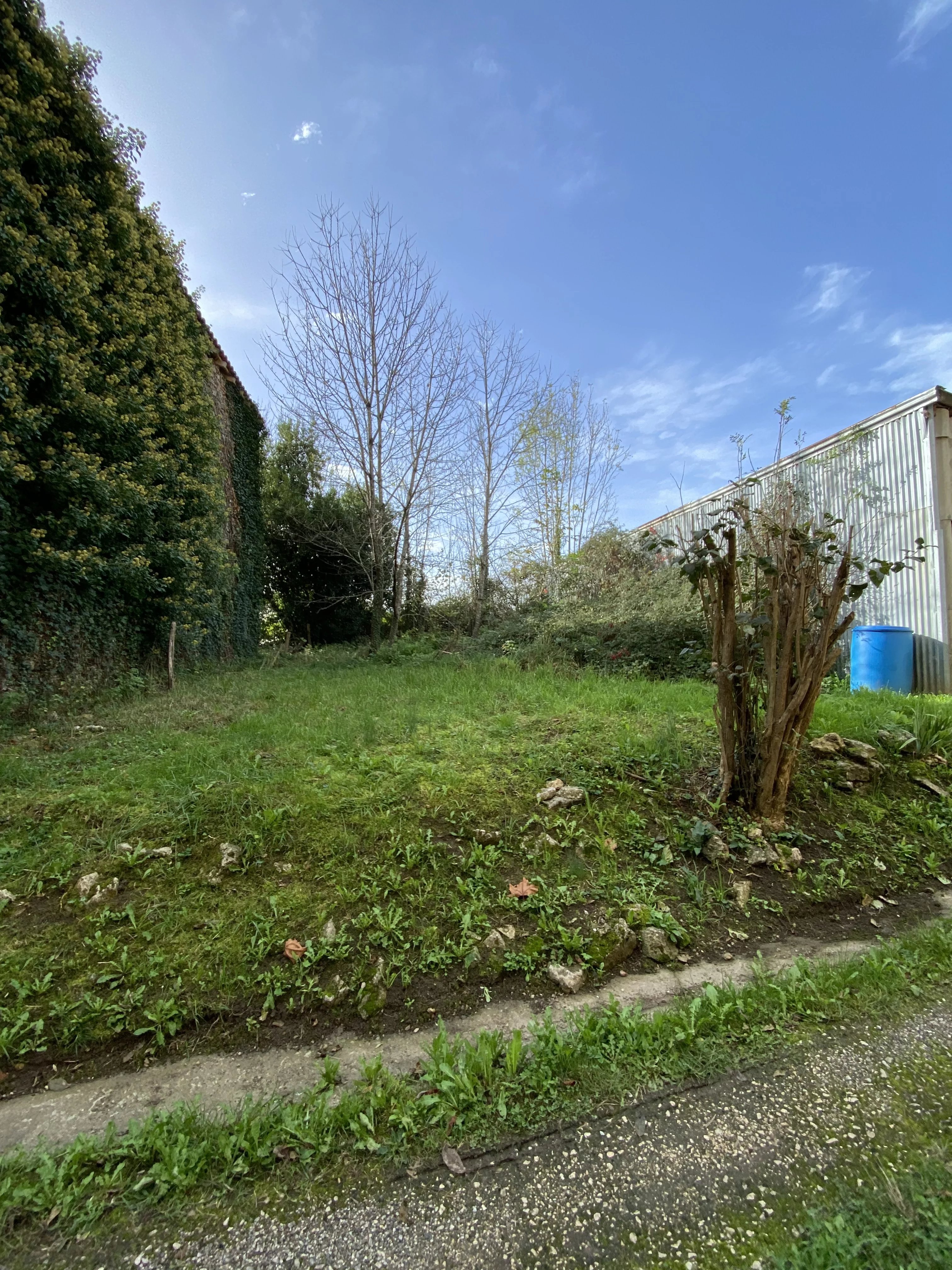 Terrain constructible à vendre Lescure, Ariège