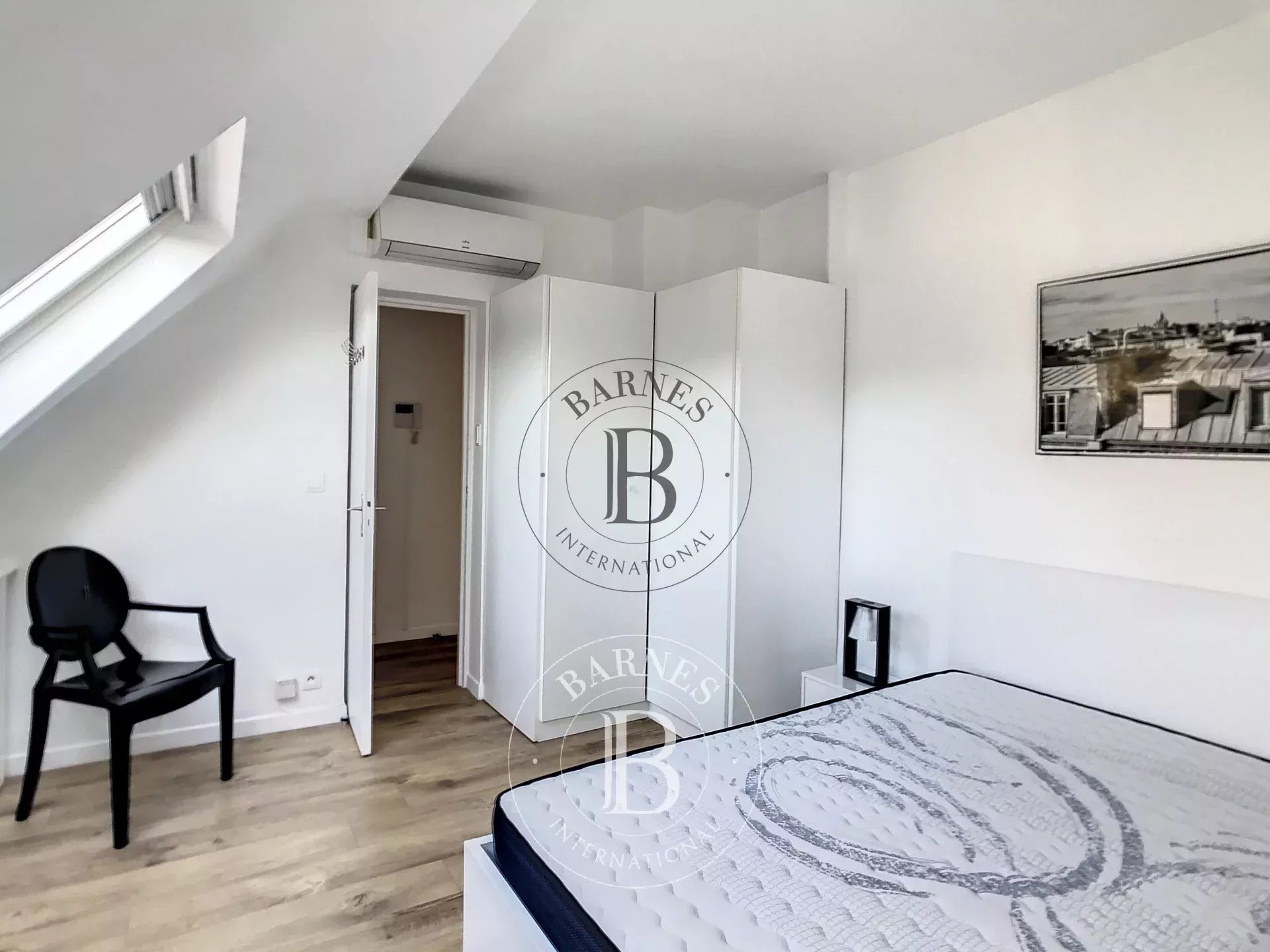 Daire Paris 8ème - picture 8