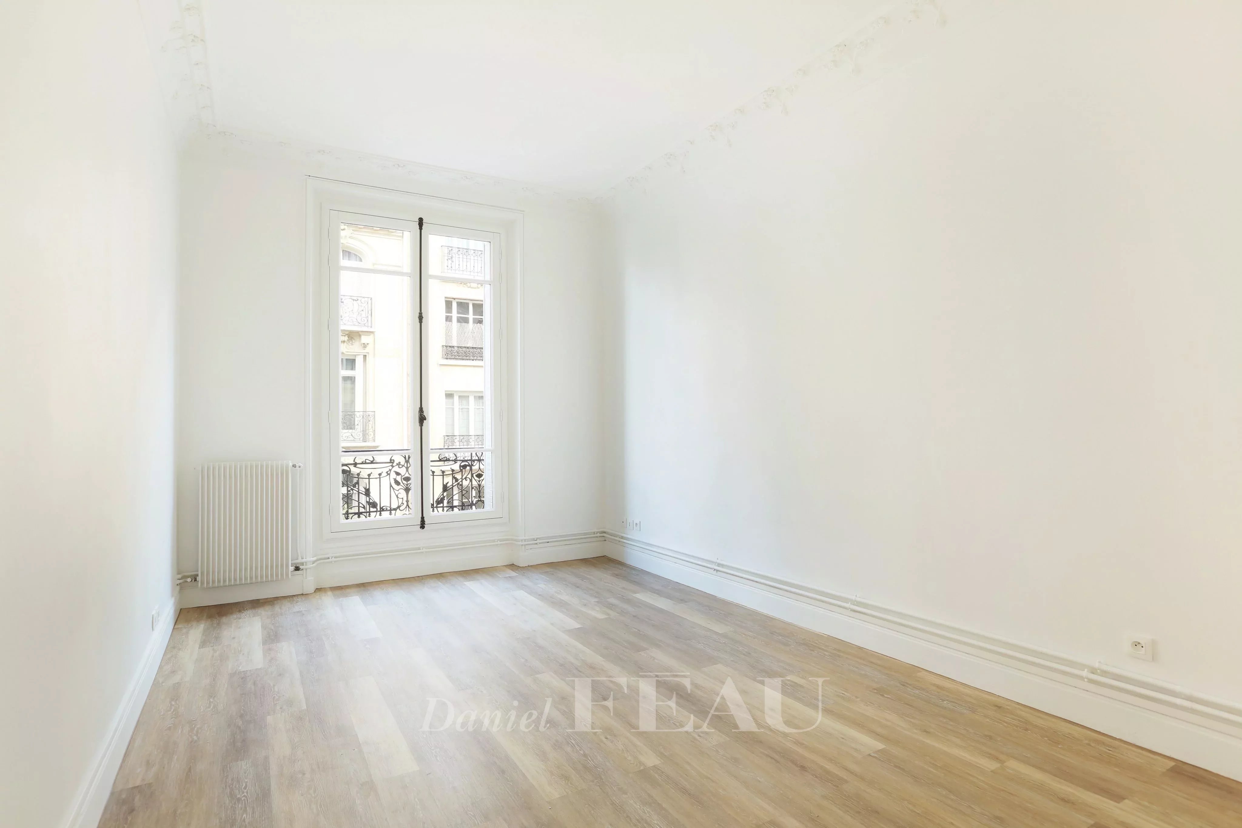 Rental Apartment Neuilly-sur-Seine