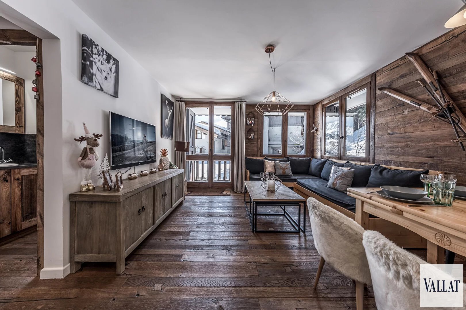 Familienapartment mit 2 Schlafzimmern an den Skipisten in Courchevel 1850