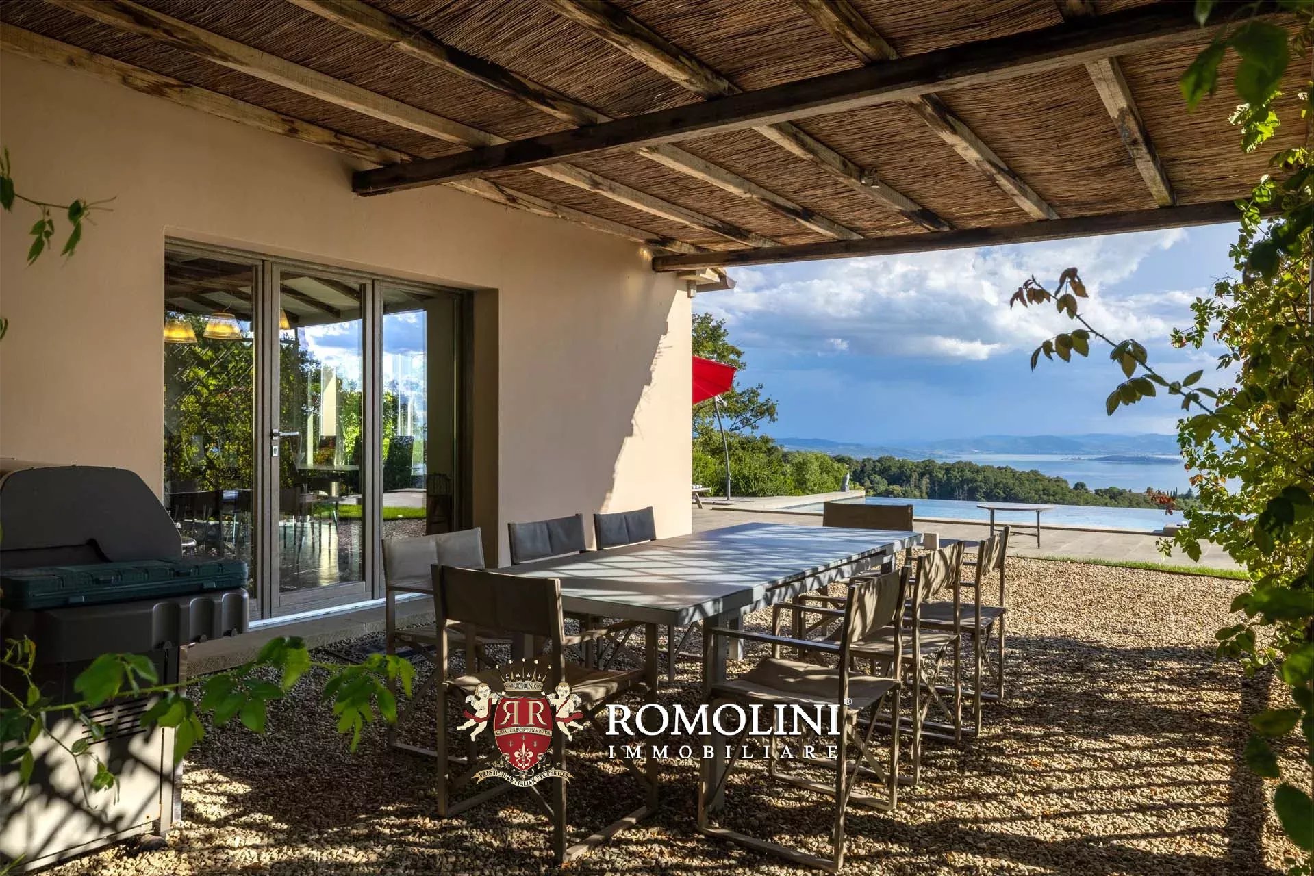 4 Bedroom Villa/Townhouse's Image 8