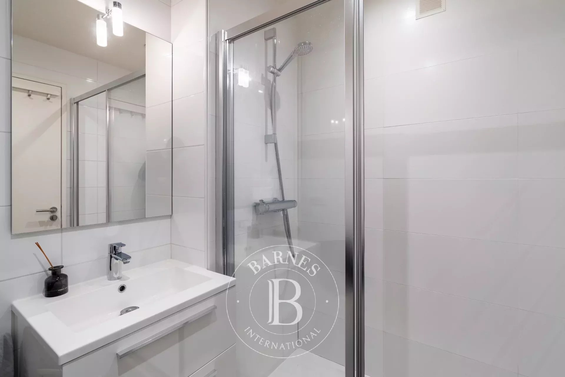 Daire Paris 16ème - picture 12