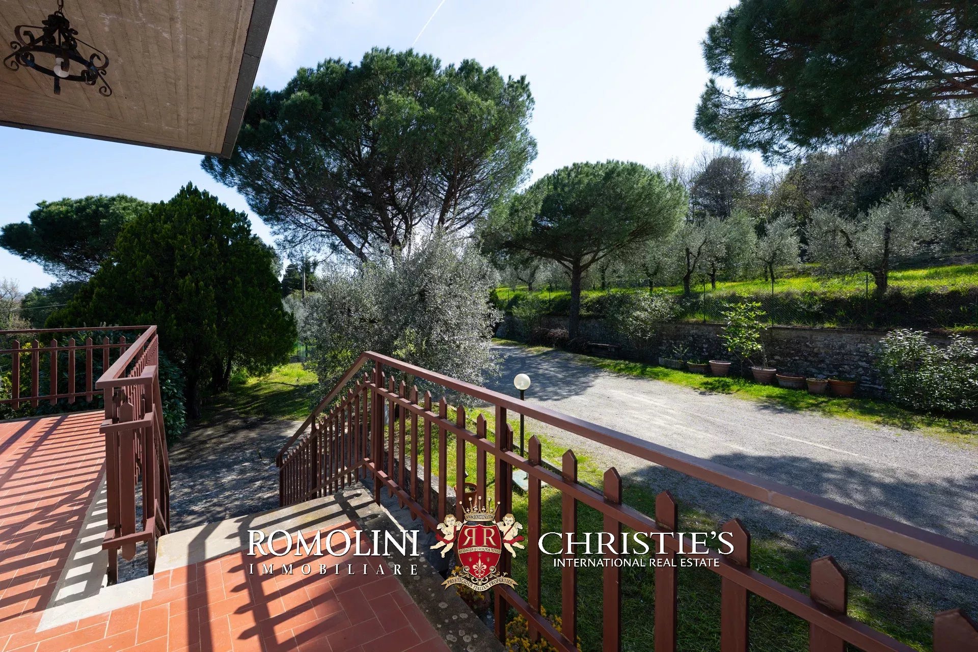 3 Bedroom Villa/Townhouse's Image 8
