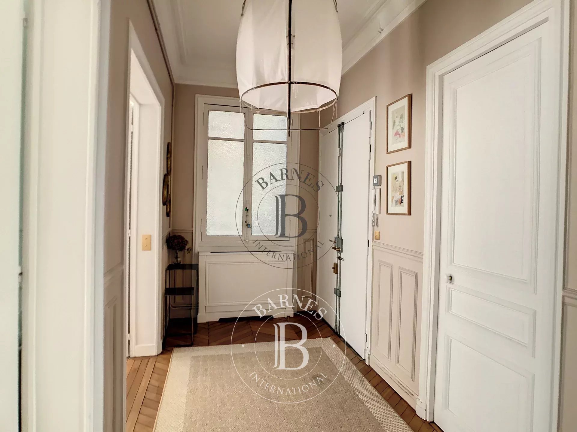 Daire Paris 8ème - picture 14