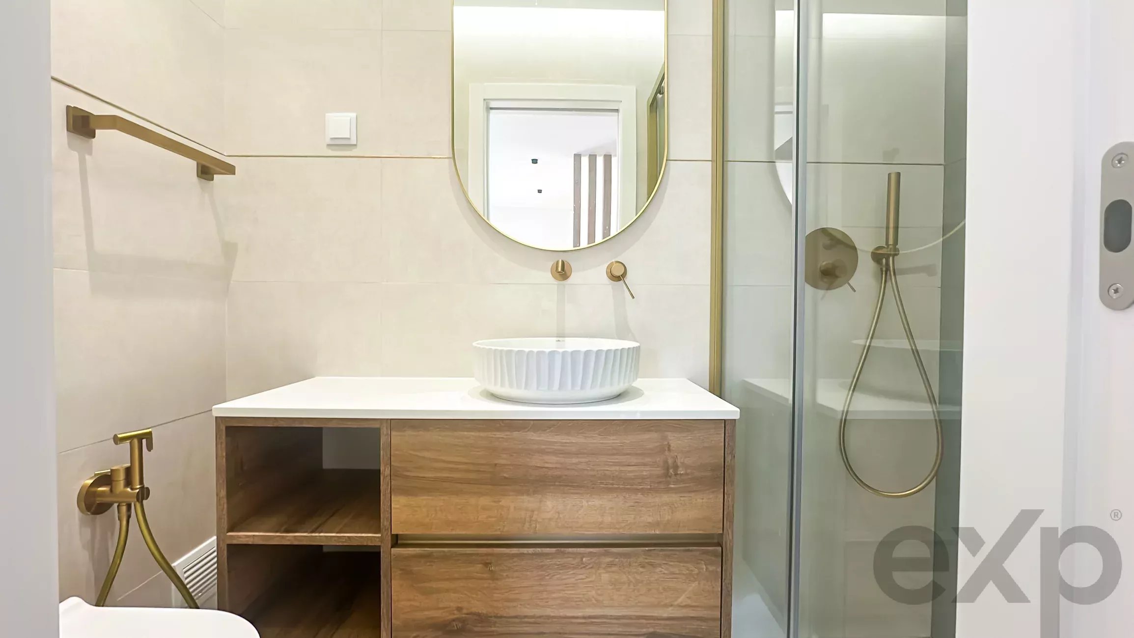 Modern 2-bedroom apartment in Alcabideche 86651620 image 34