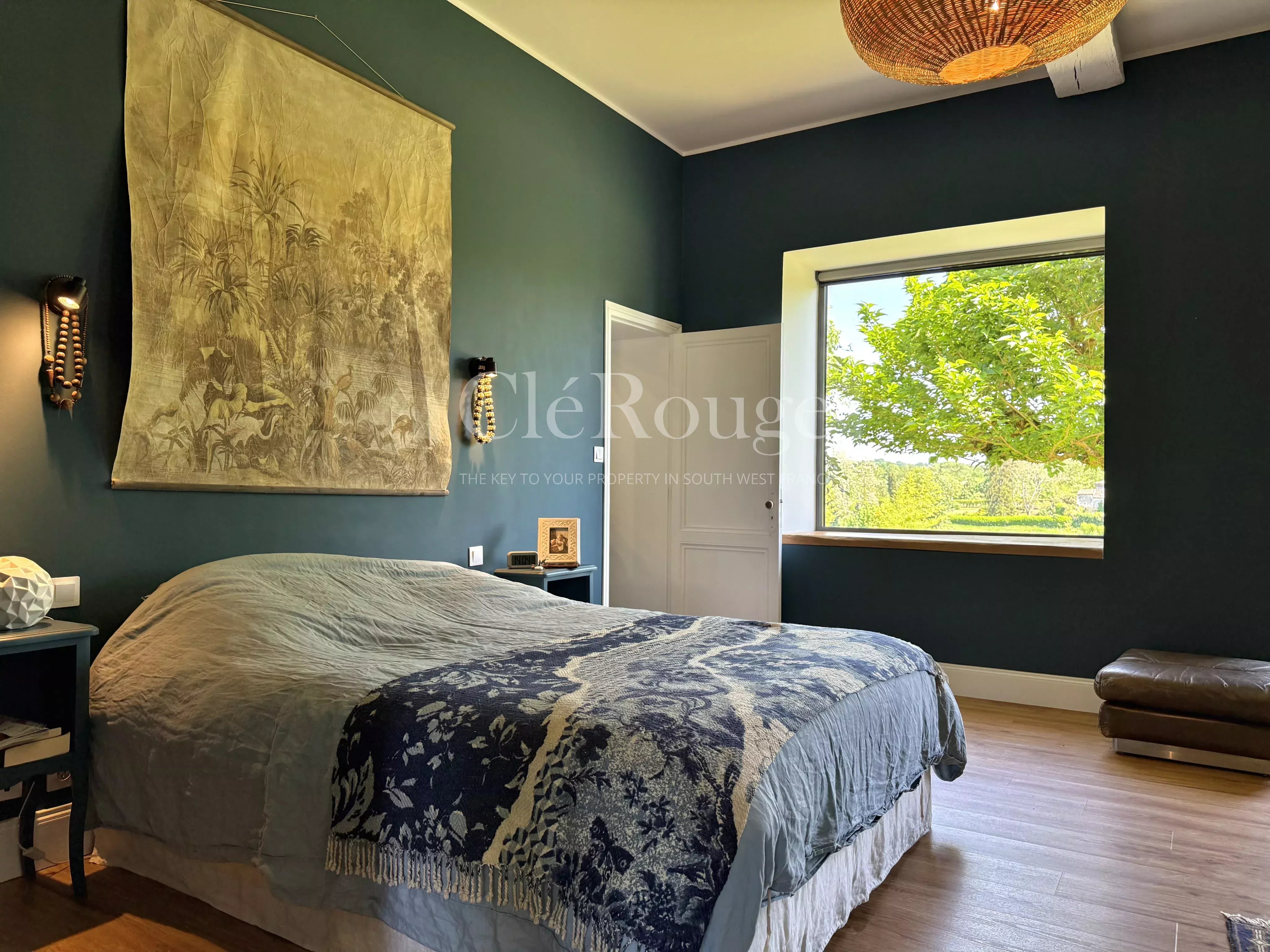 Close to Sainte-Foy-la-Grande – Stunning riverside property on the Dordogne