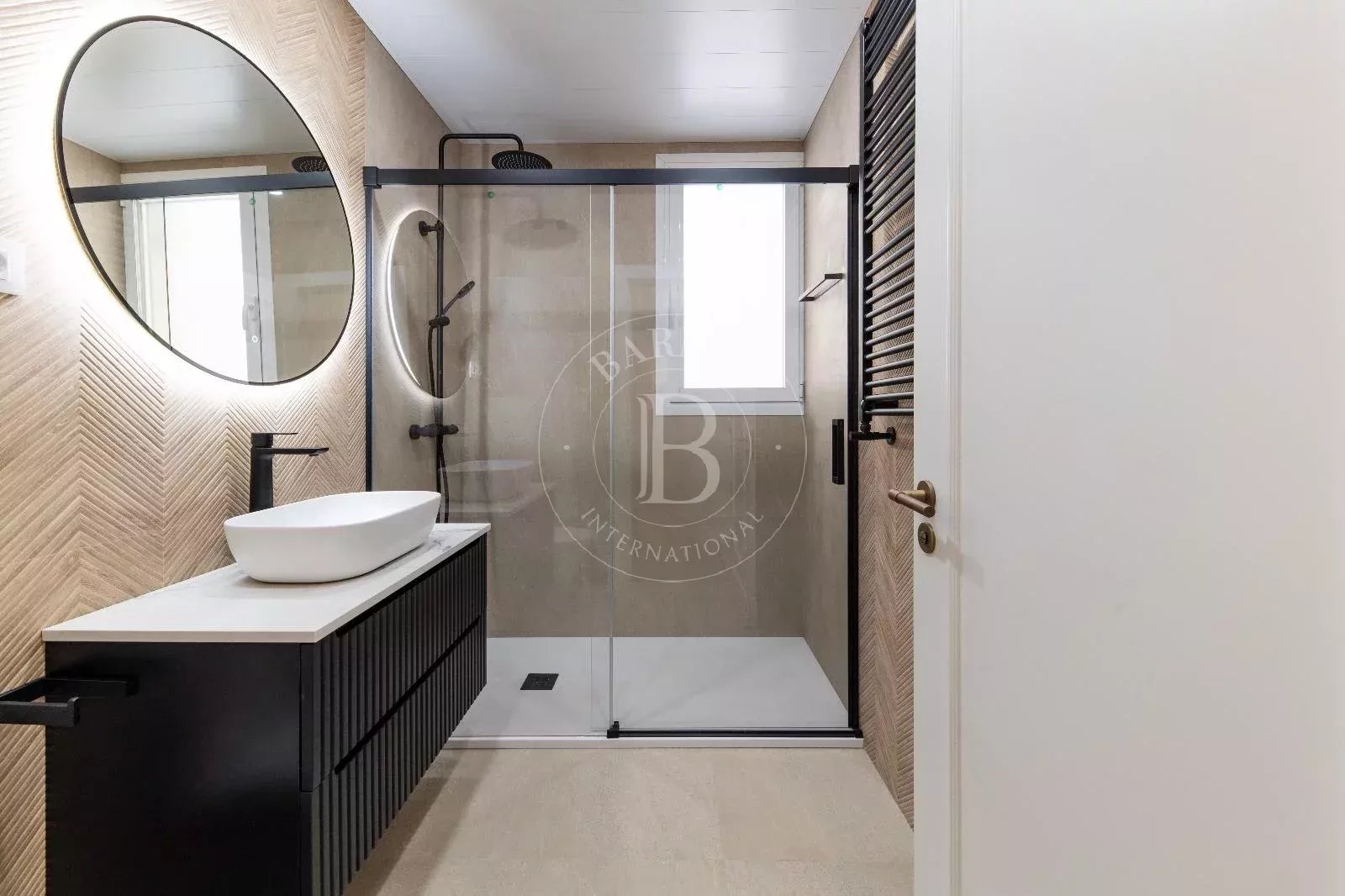 Daire Madrid - picture 35