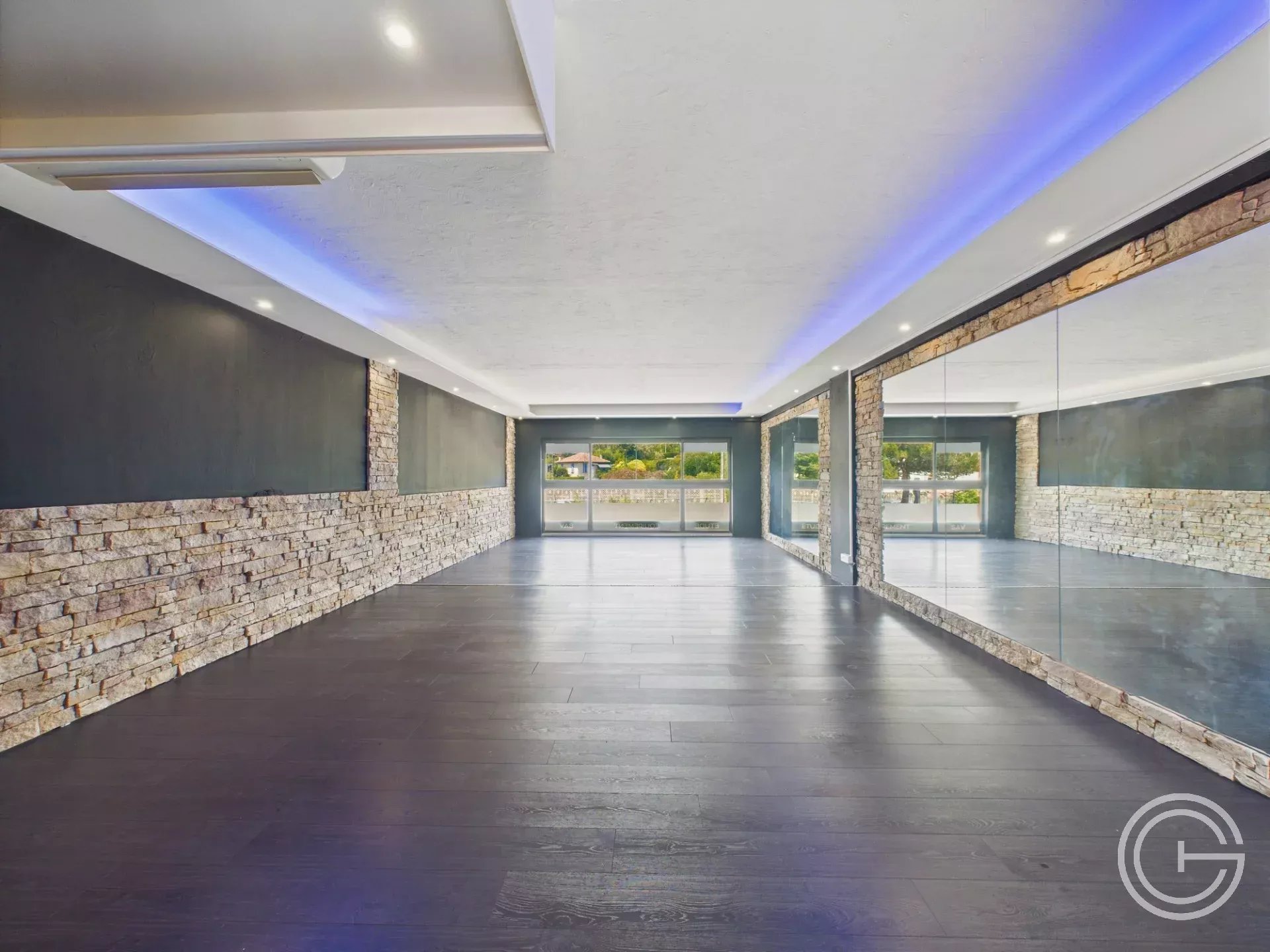 Location Bureau Mougins
