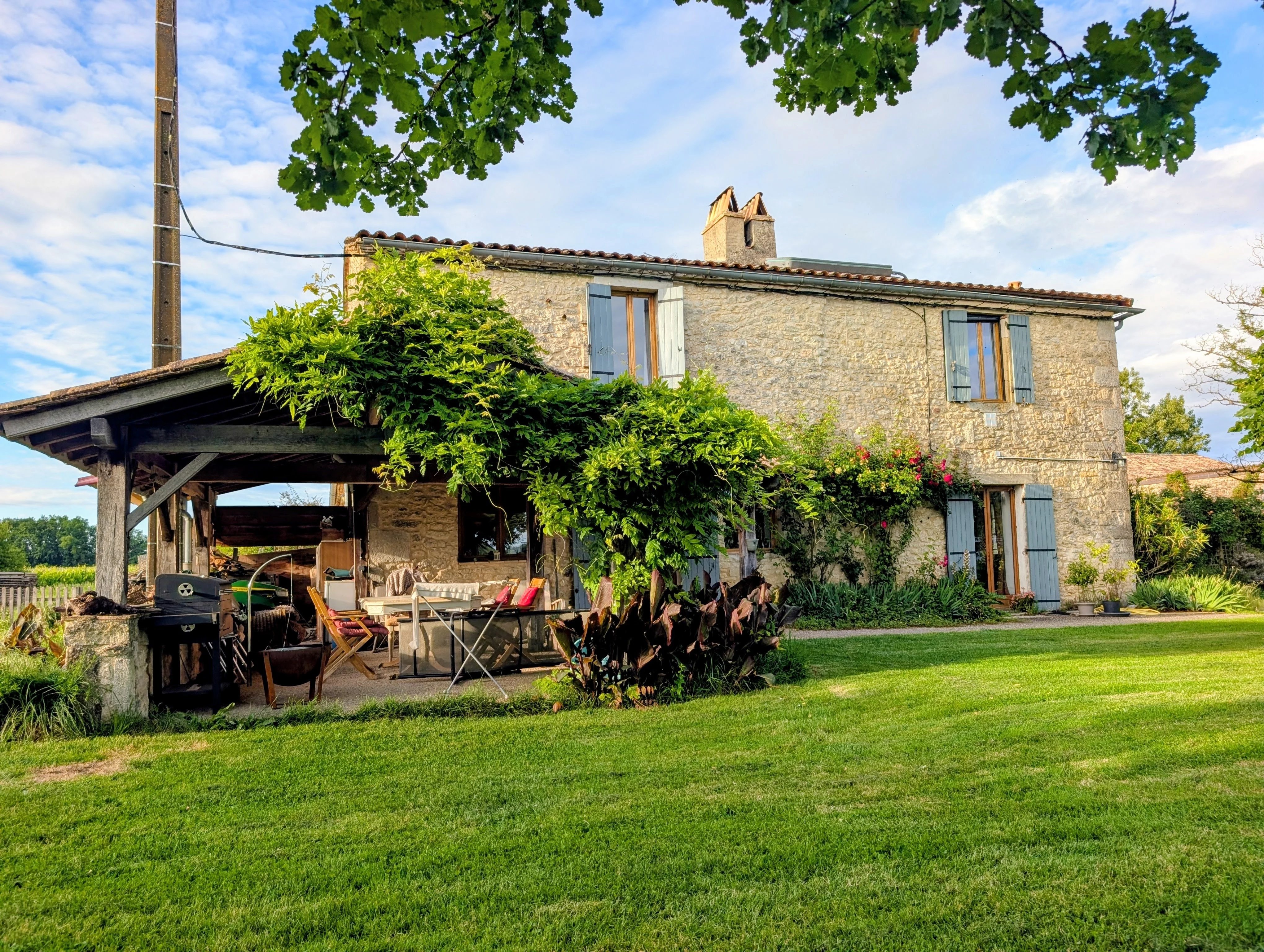 House in Duras - view 1
