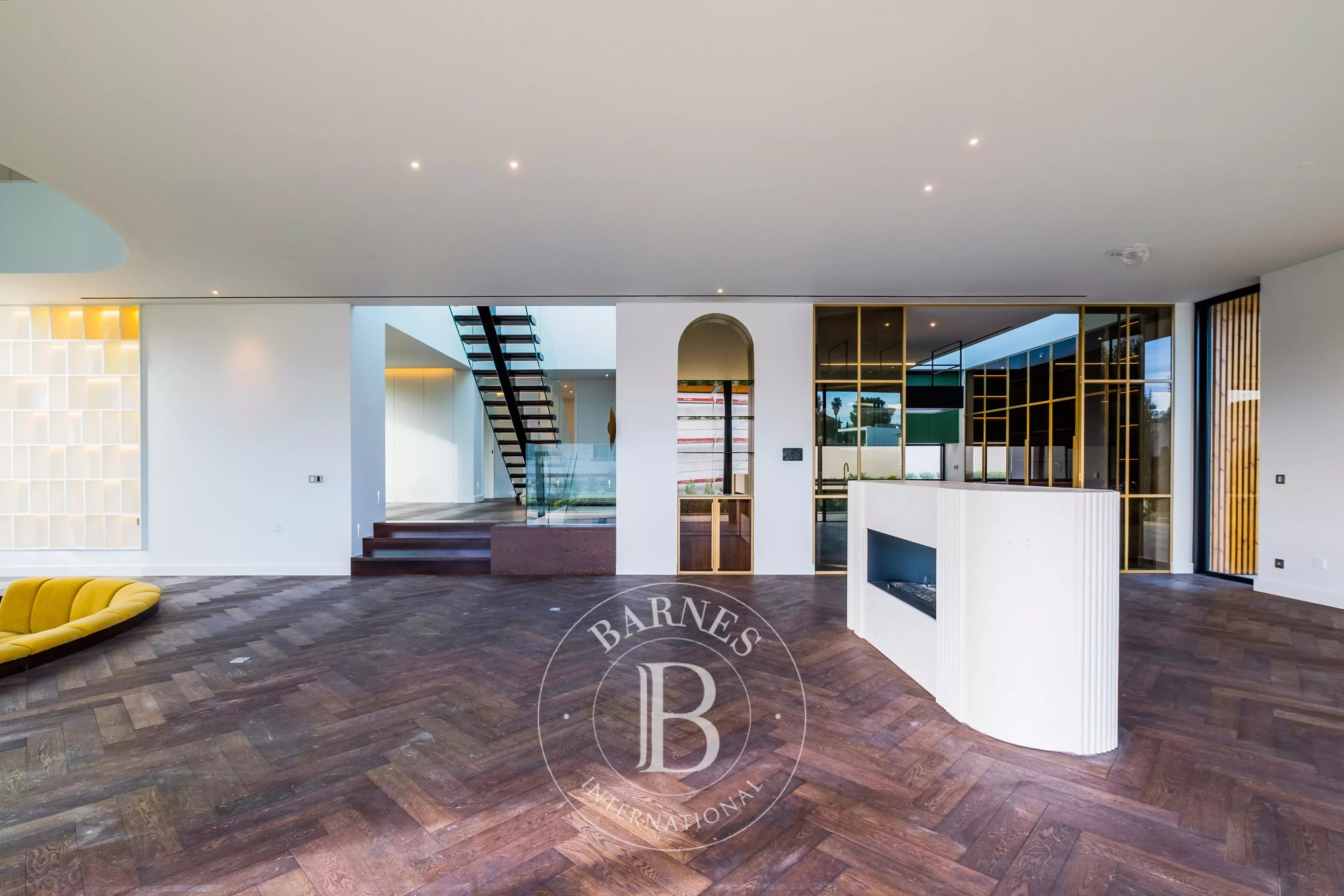 Contemporary villa in Cascais