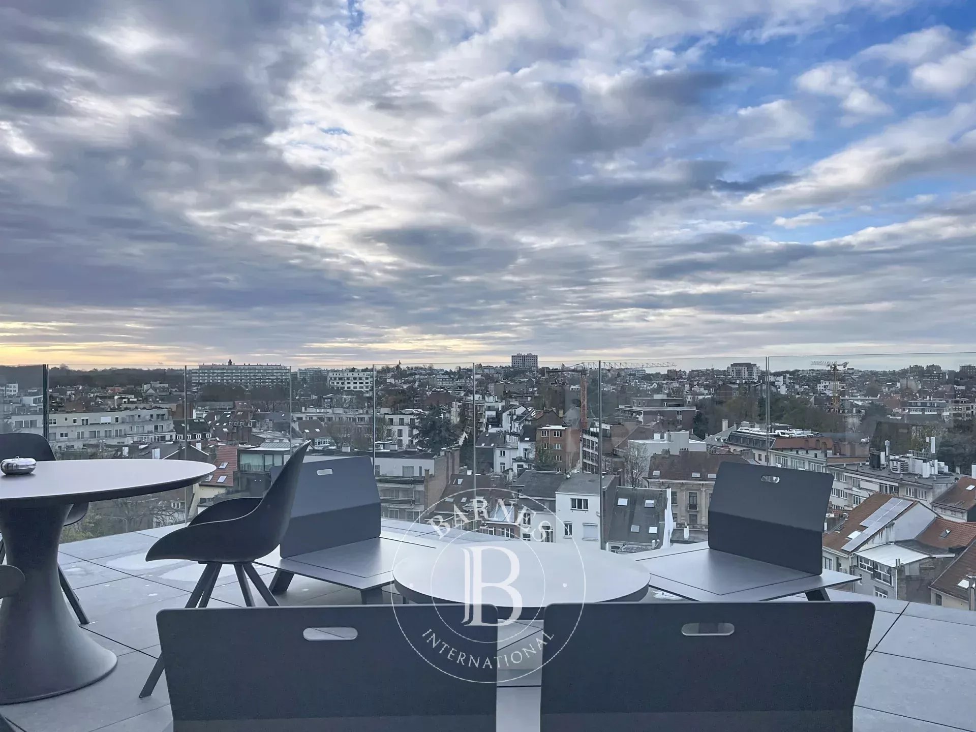 Louizalaan - 2 slaapkamer appartement