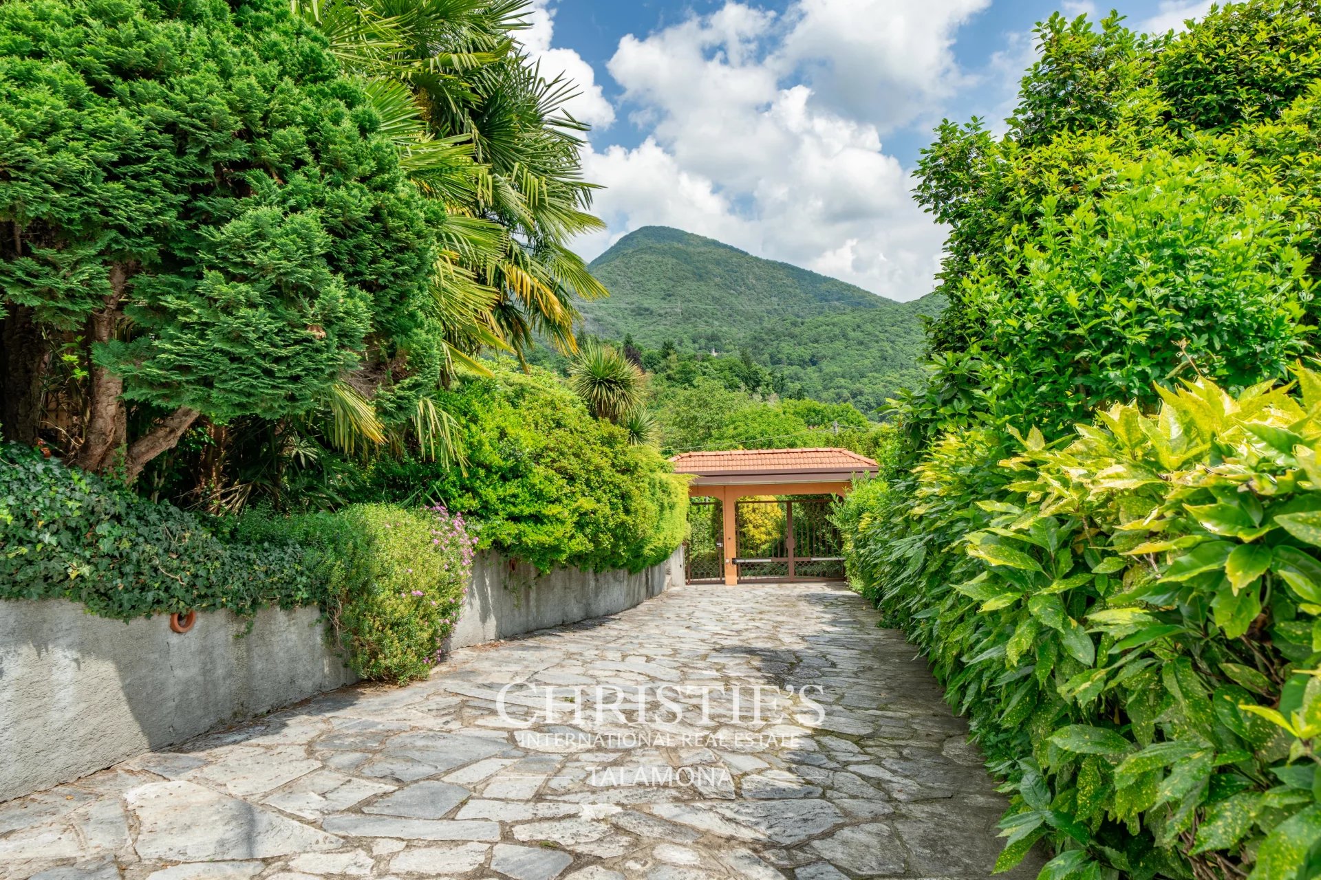 Villa/Townhouse's Image 25