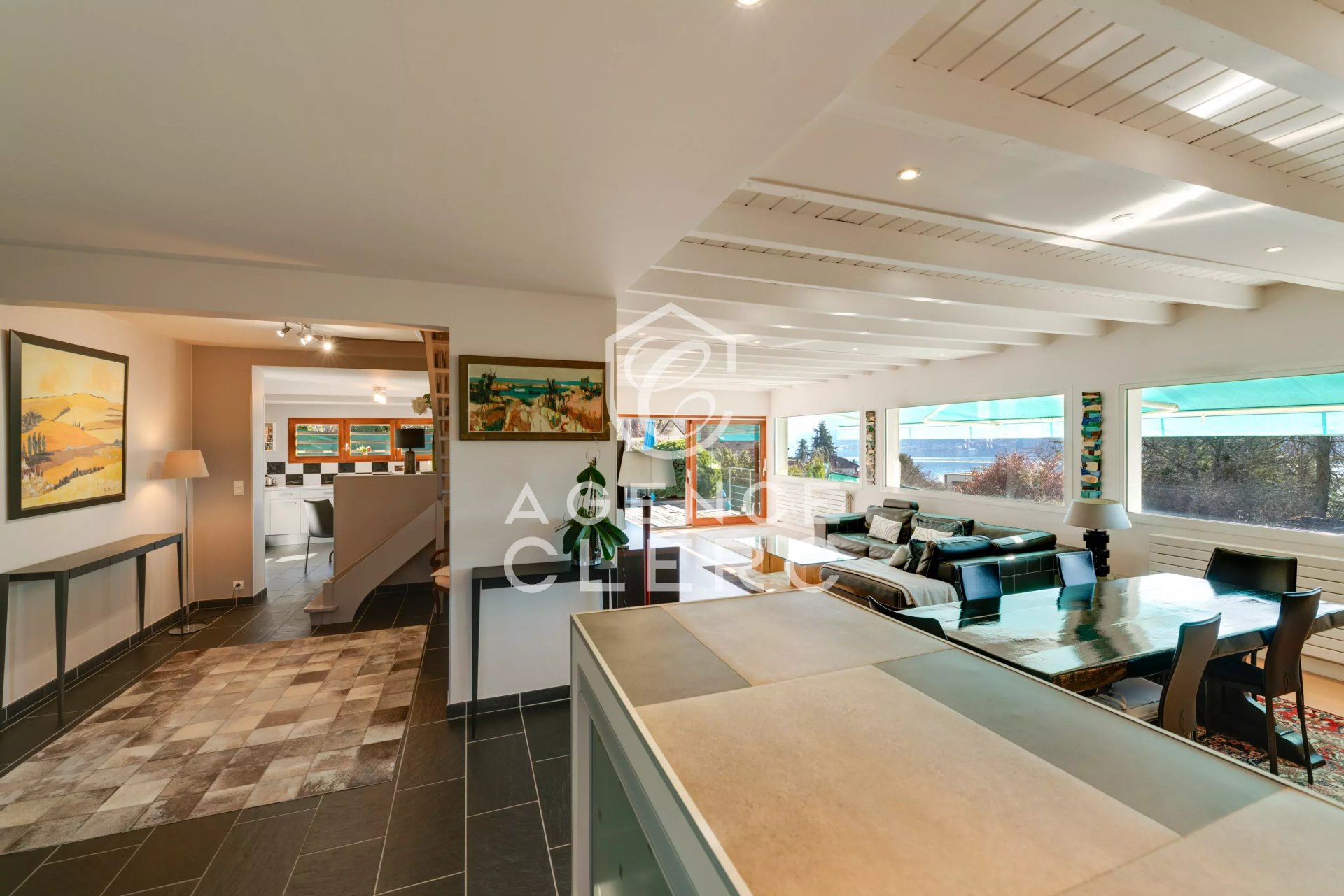 5 Bedroom Villa/Townhouse's Image 13
