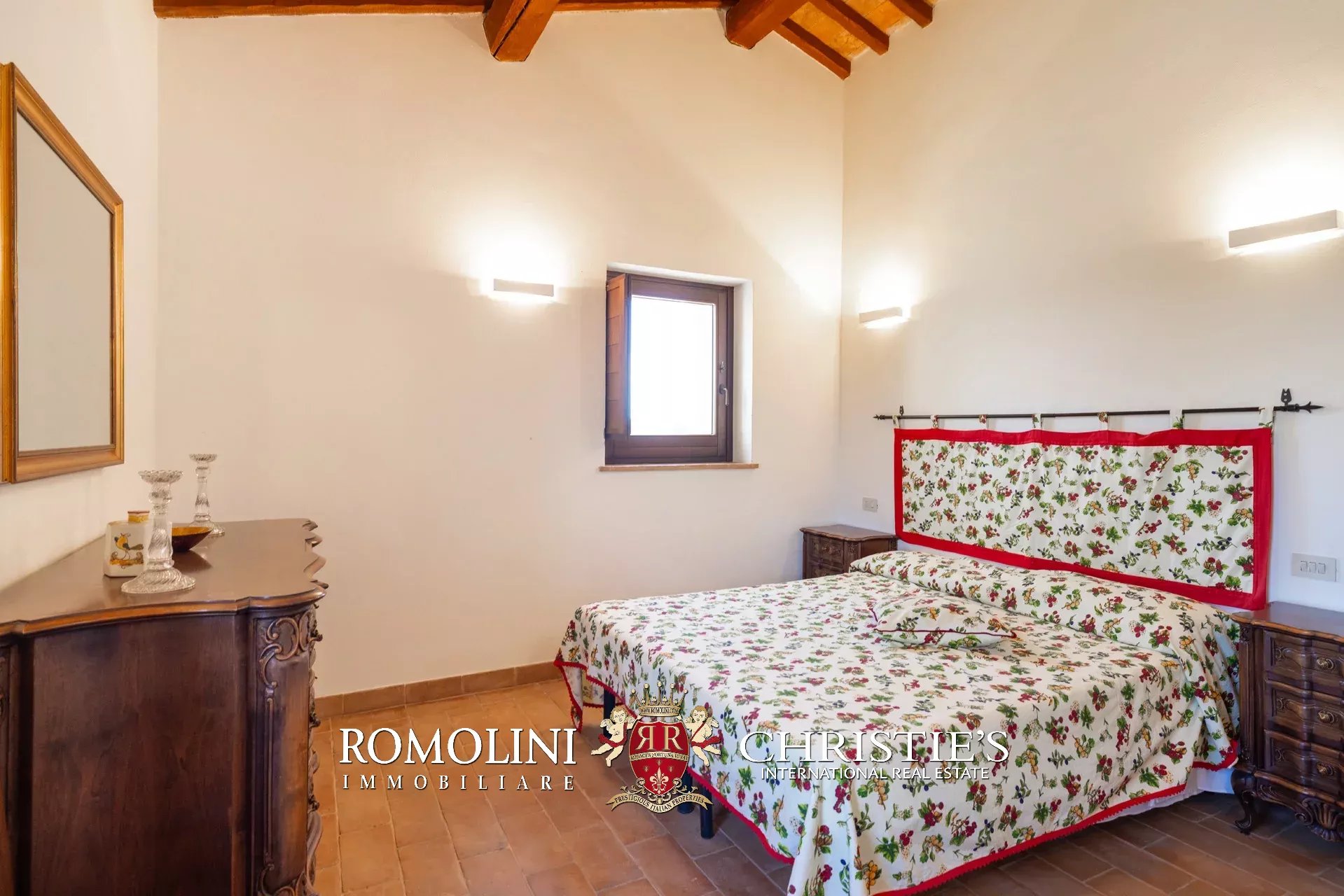 27 Bedroom Villa/Townhouse's Image 111