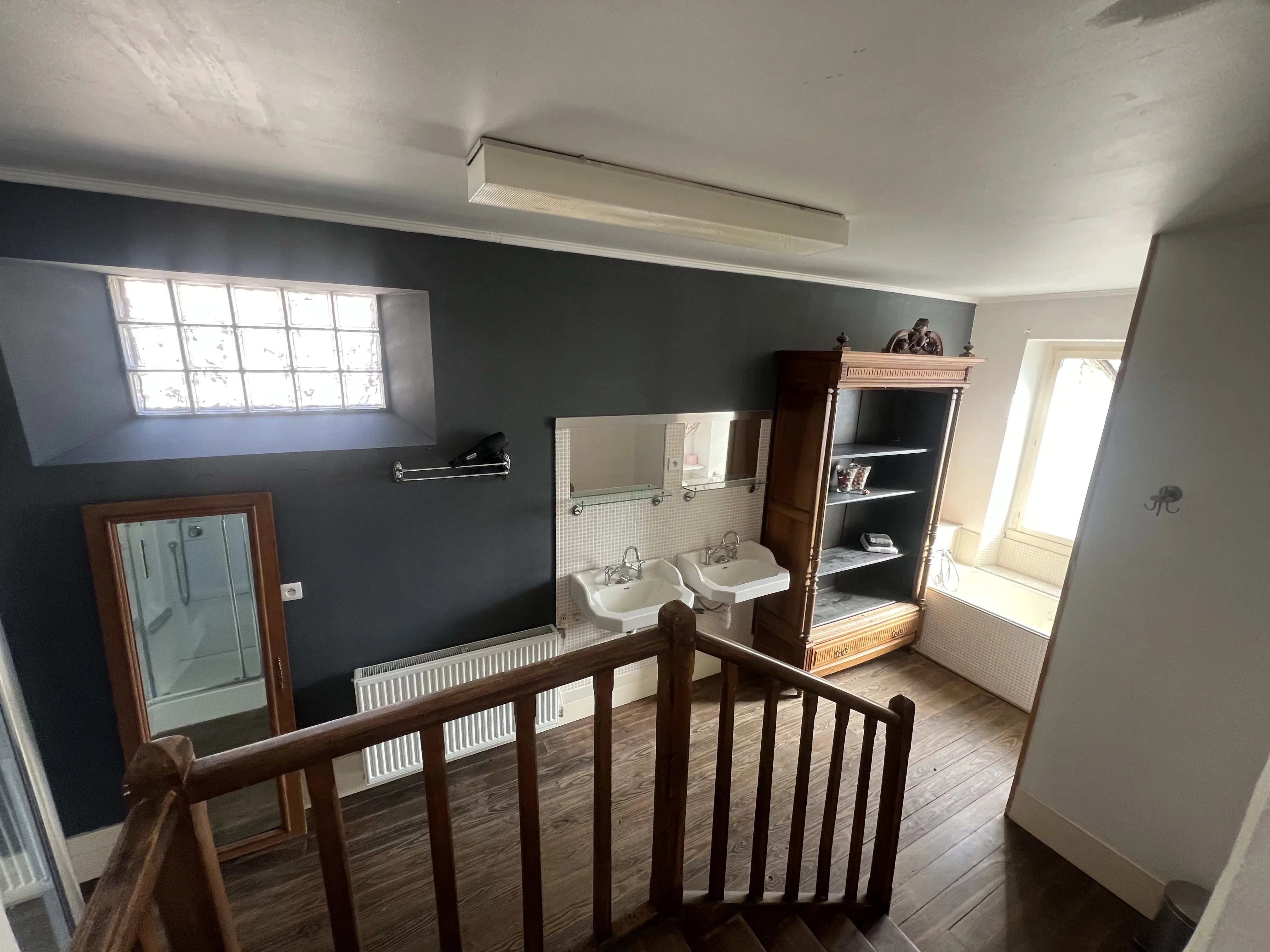 Castle for sale Saint-Béat, Haute-Garonne