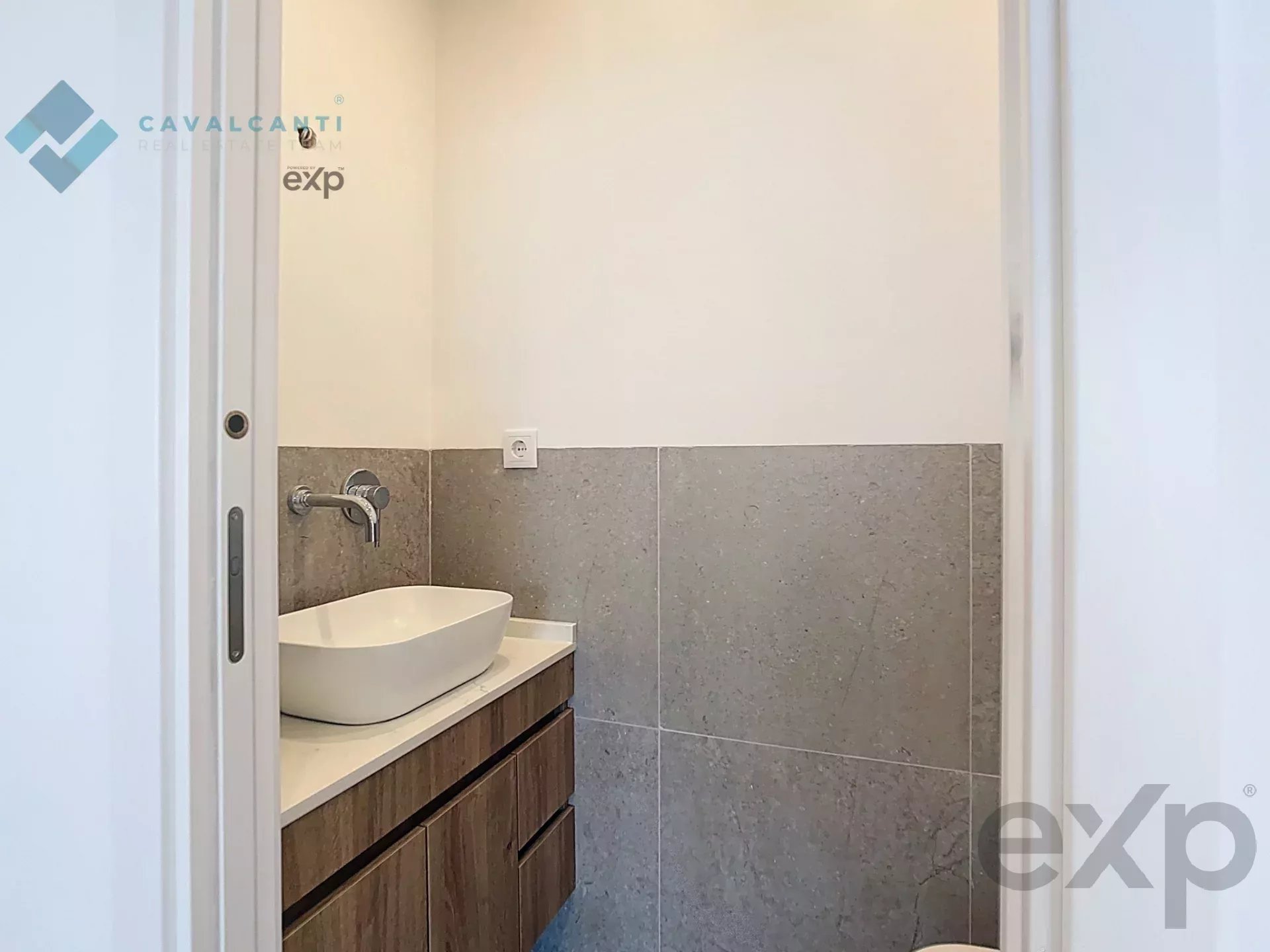 4 bedroom apartment in Alfragide Towers - Ready to move into 86367300 image 16