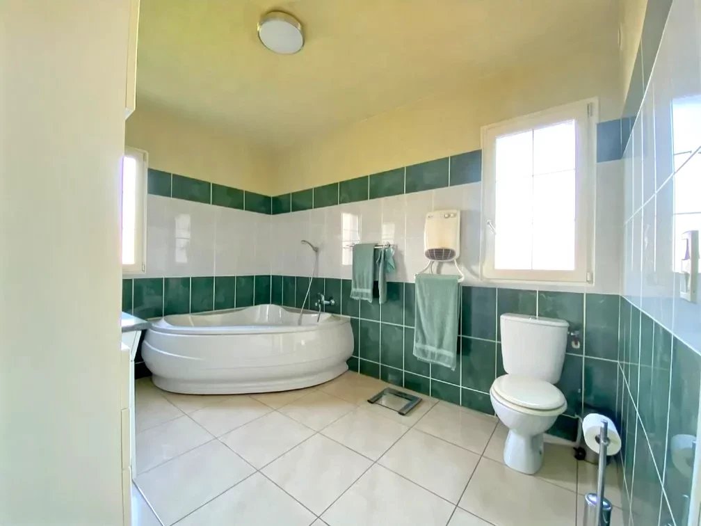 House for sale Frontignan-Savès, Haute-Garonne