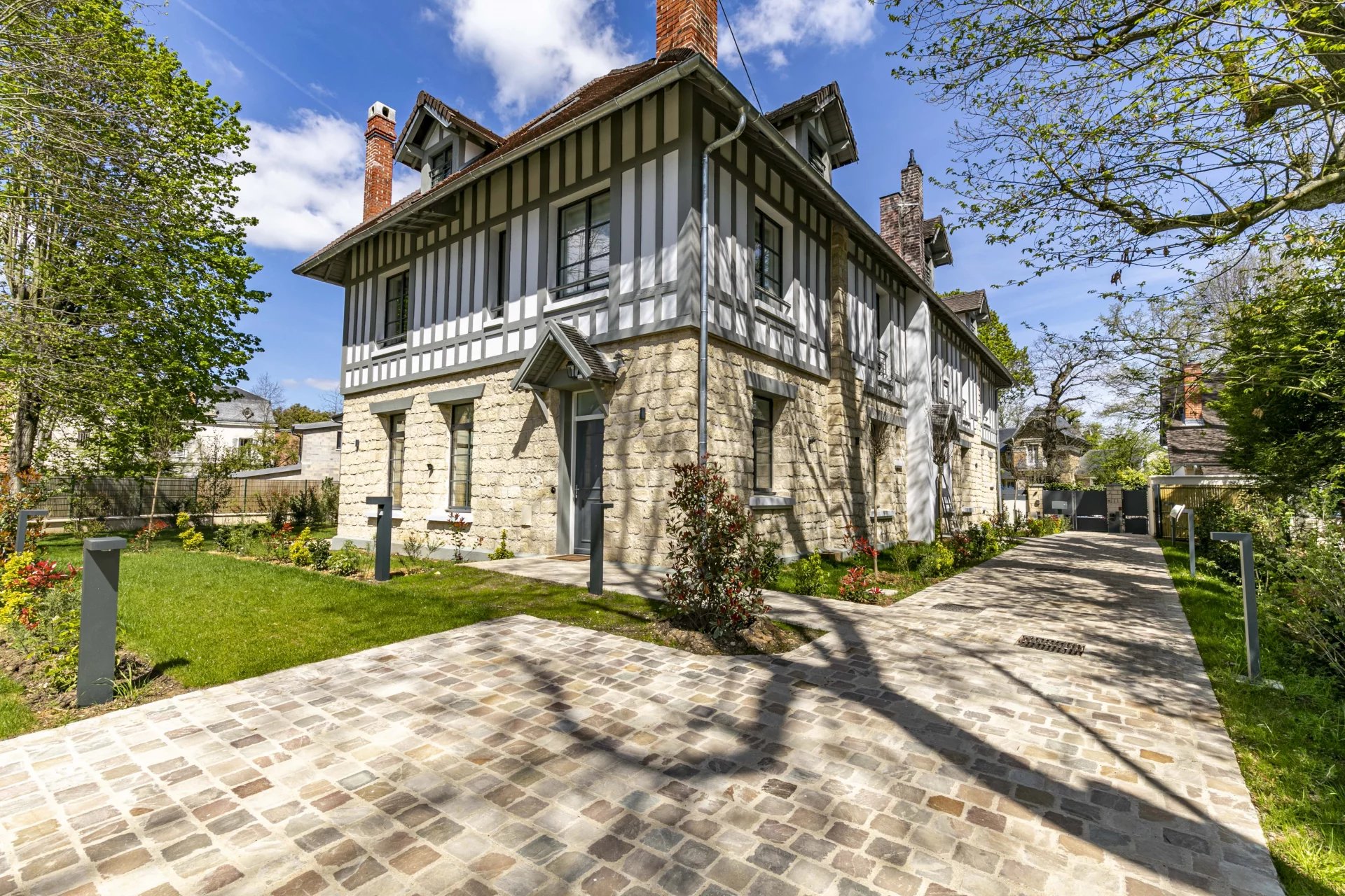 Agence immobilière de 