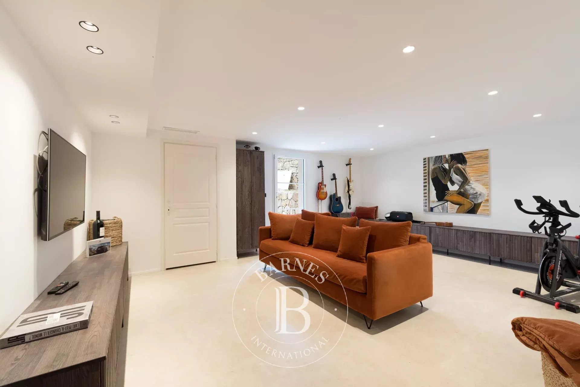 Le Rouret - Magnificent renovated family property in a quiet location - Panoramic hills view - picture 25