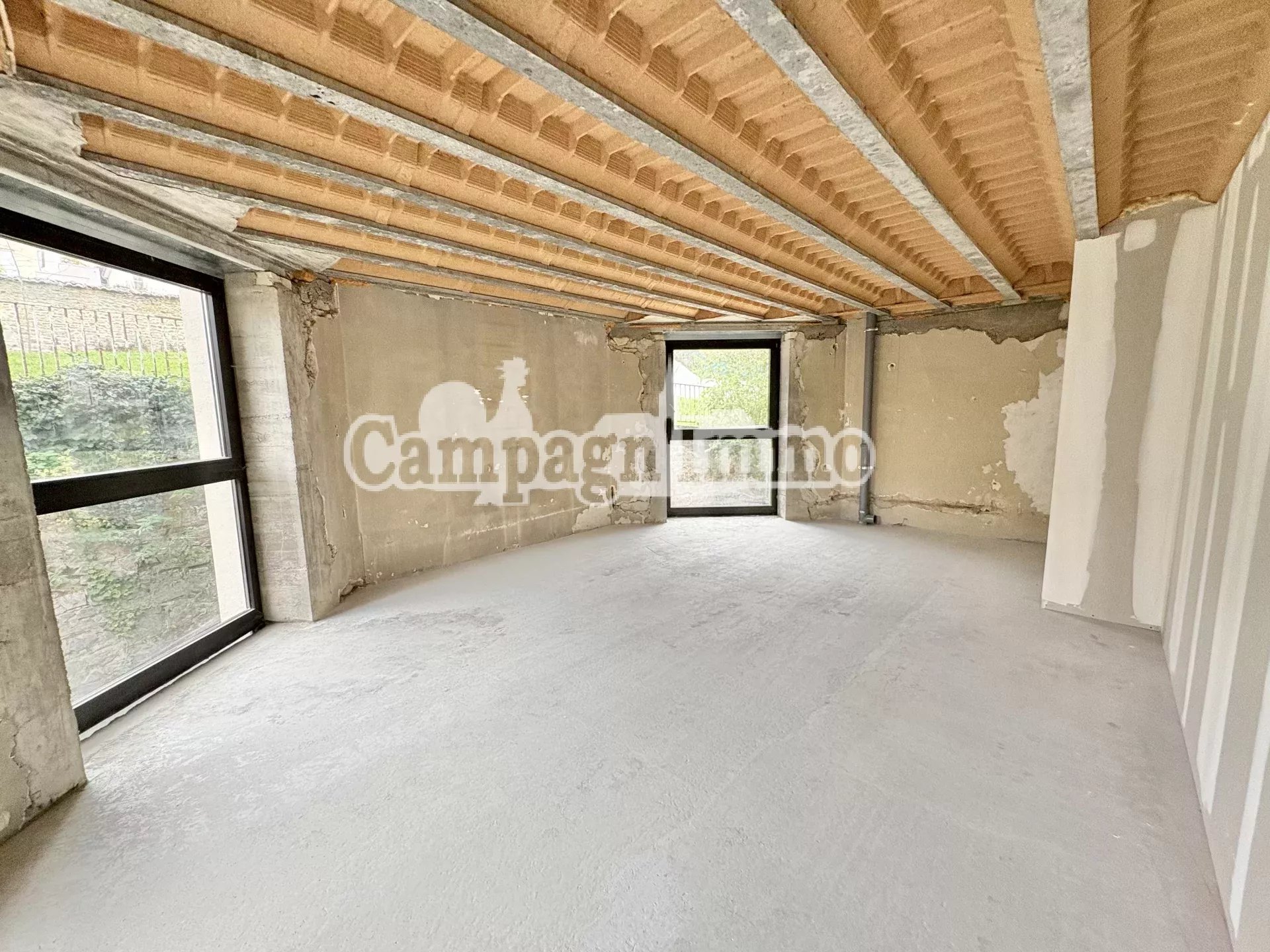 Agence immobilière de 