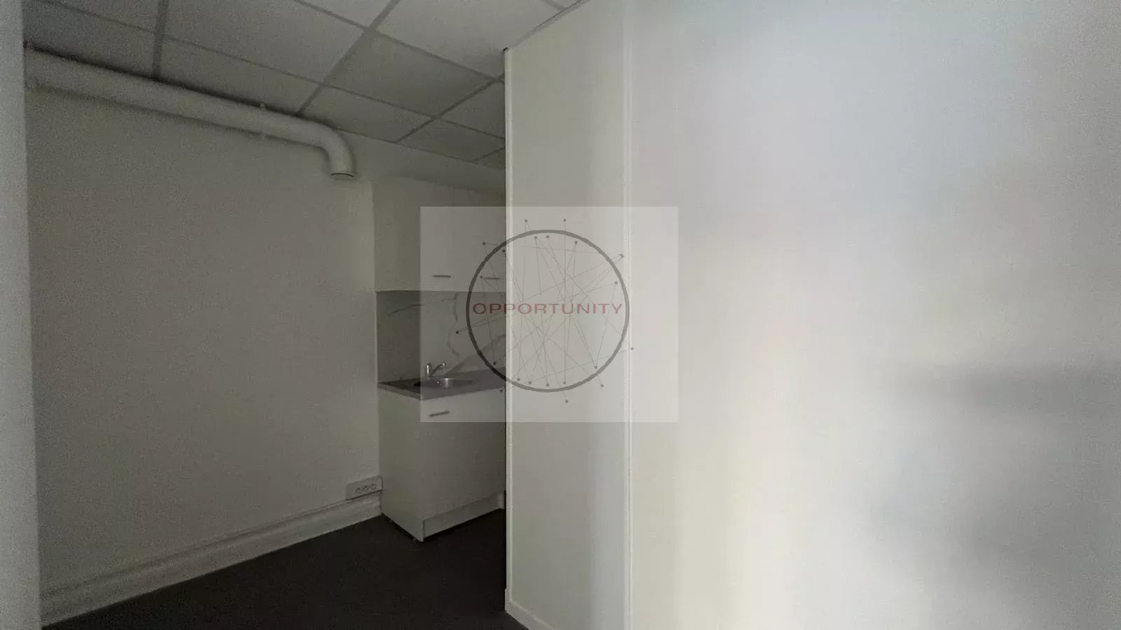 autre 400 m² Montereau-Fault-Yonne — photo 7