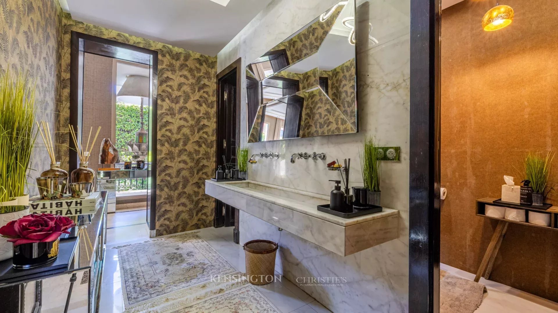 4 Bedroom Villa/Townhouse's Image 45