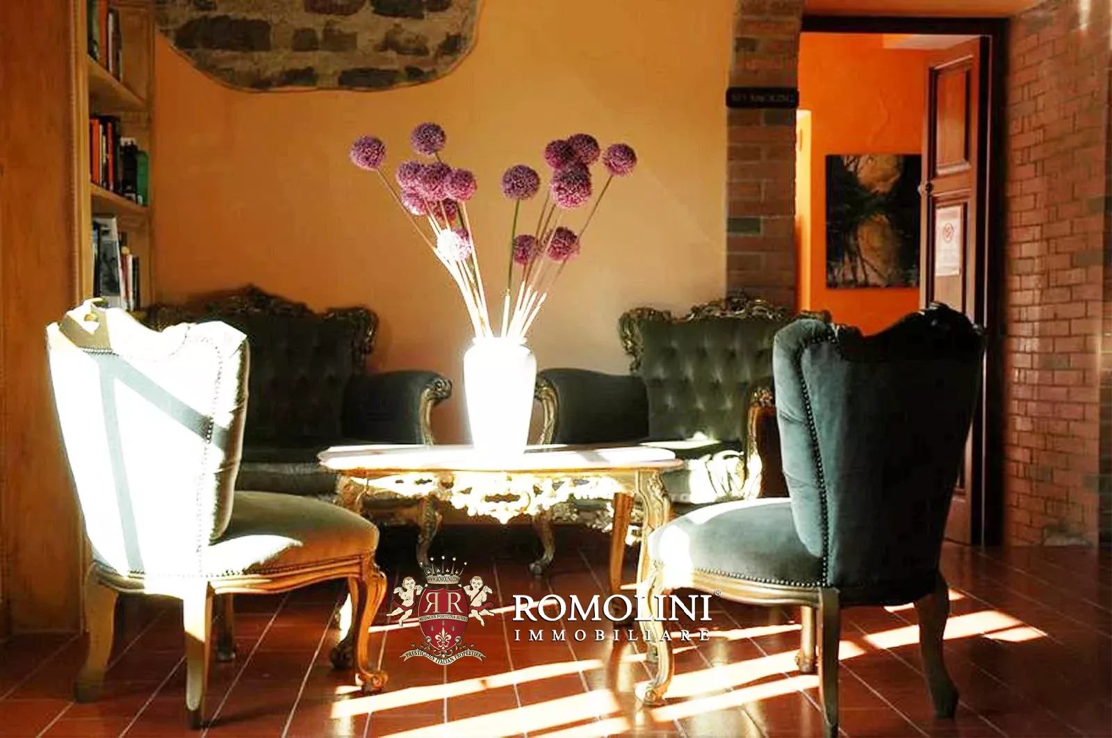 53 Bedroom Vineyard's Image 55