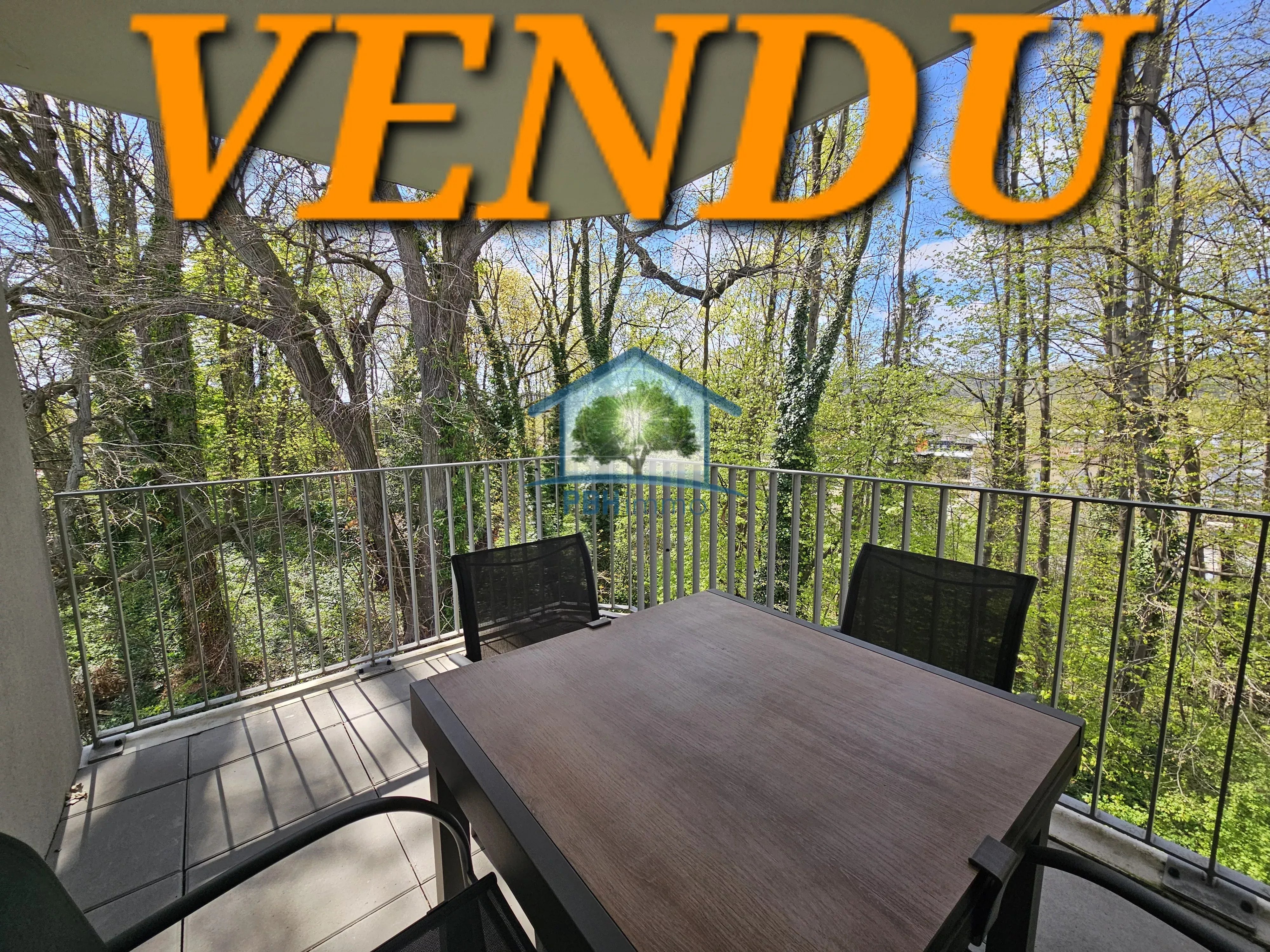 Sérézin T3 + Loggia et garage double