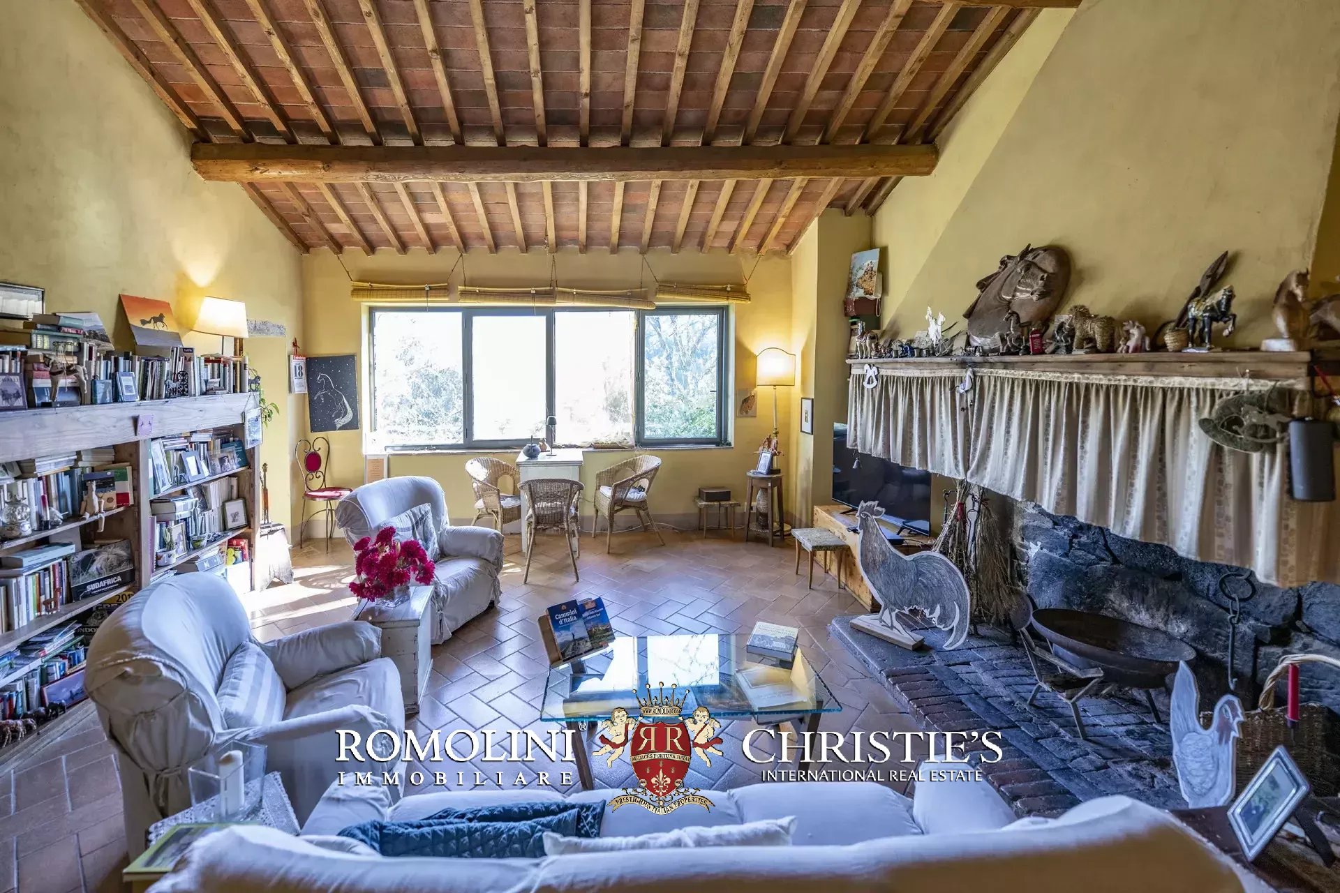 9 Bedroom Horse Property's Image 44