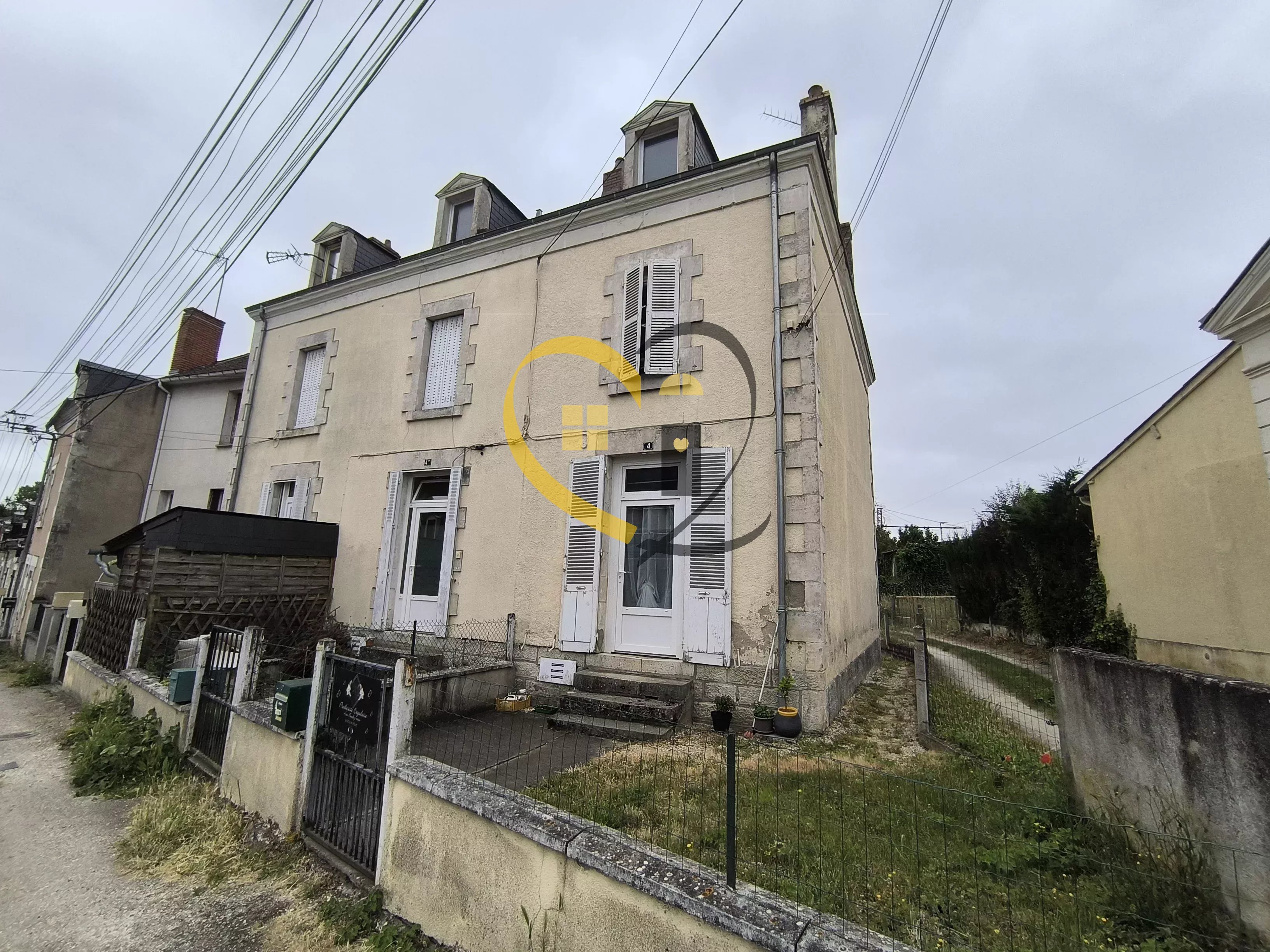 Agence immobilière de 