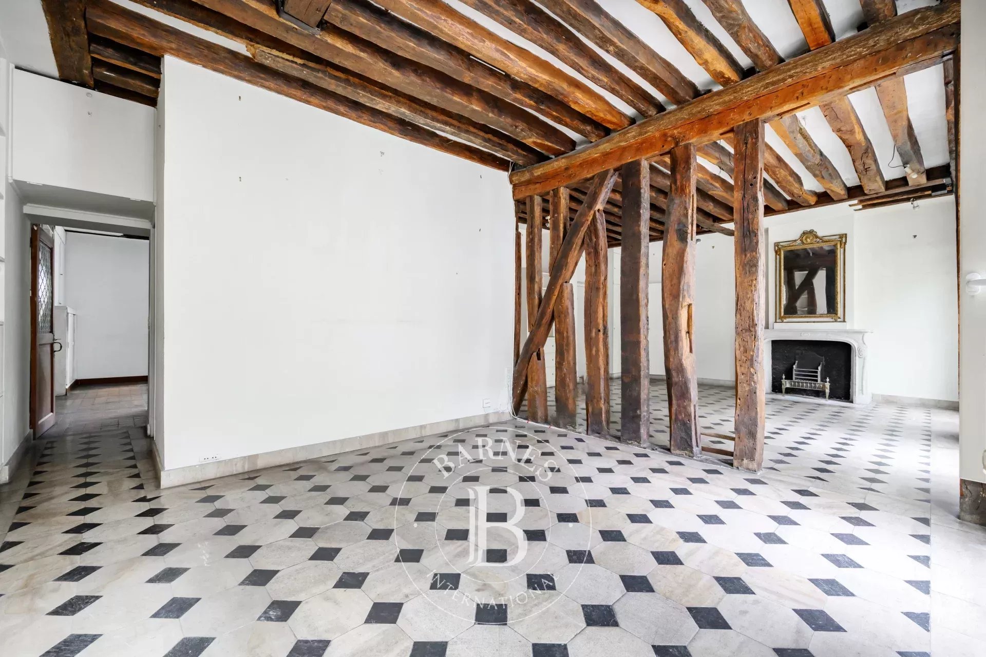 Daire Paris 3ème - picture 5