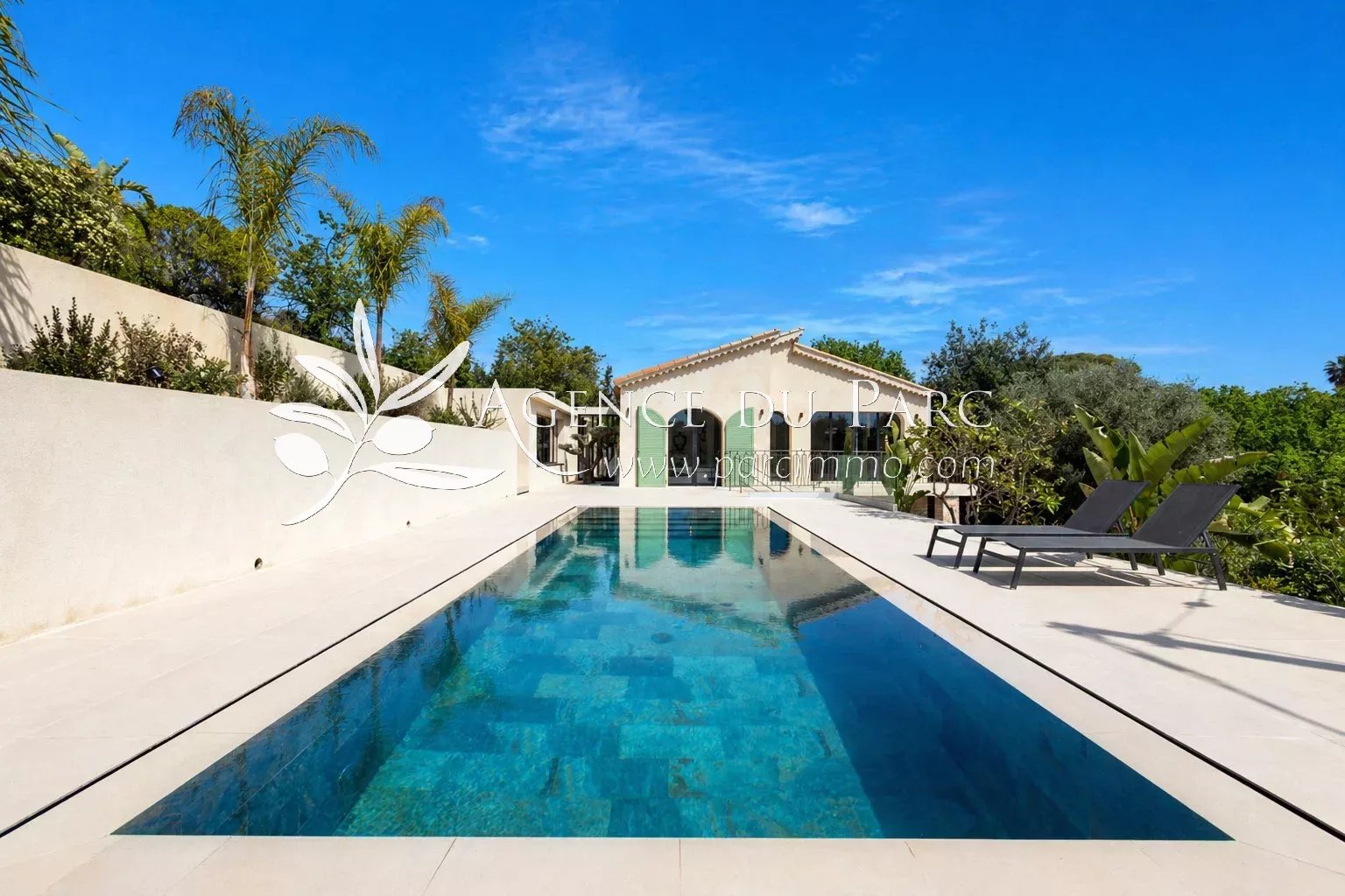 Sale House Antibes Constance