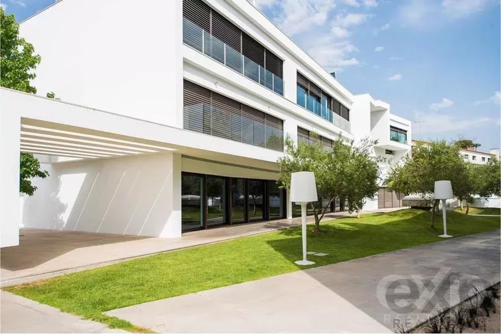 City Center Property Portimão 350 m from Beach 2.8 Km 85506834 image 8