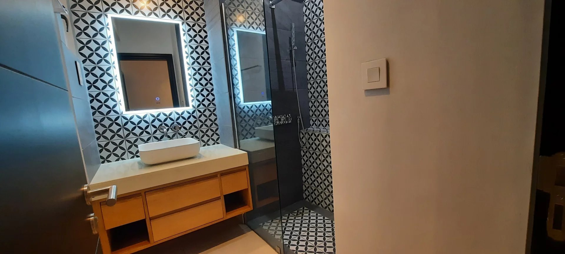 Daire Pereybère - picture 12