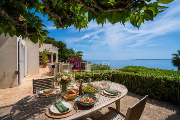 Commanding position, panoramic sea views, absolute tranquillity just a few steps from the town centre — photo 4