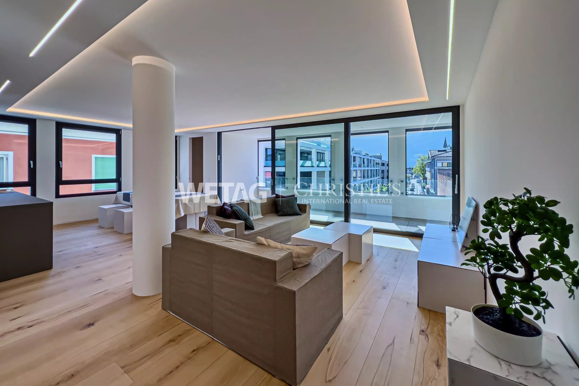 4 Bedroom Apartment/Flat's Image 3