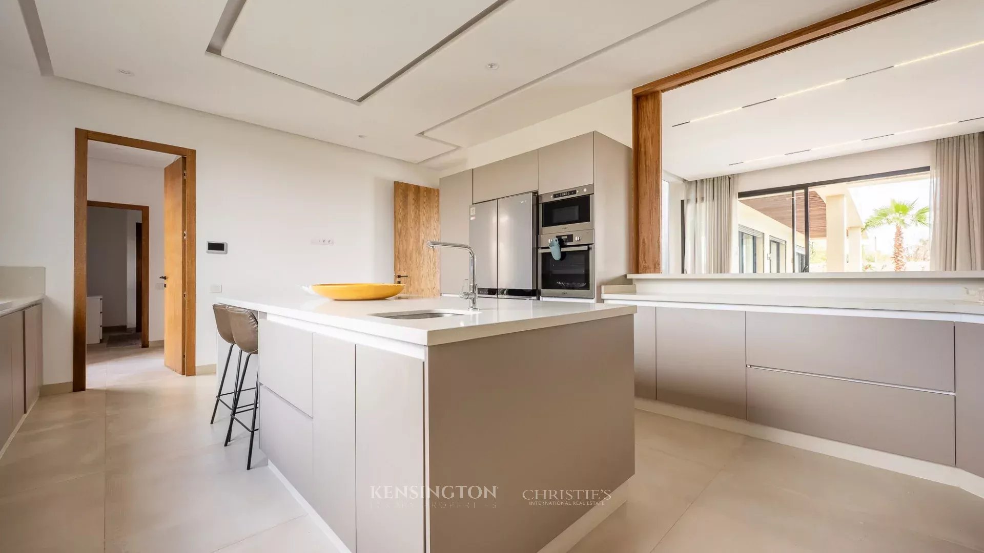 4 Bedroom Villa/Townhouse's Image 22