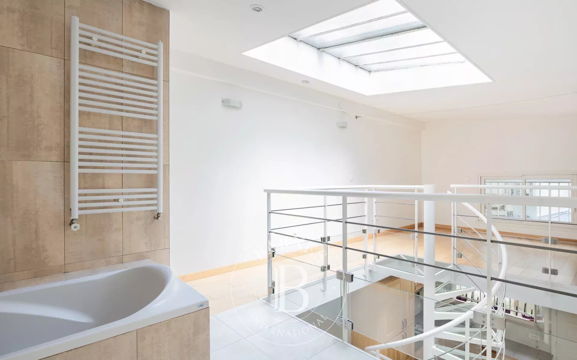 Daire Paris 18ème - picture 15