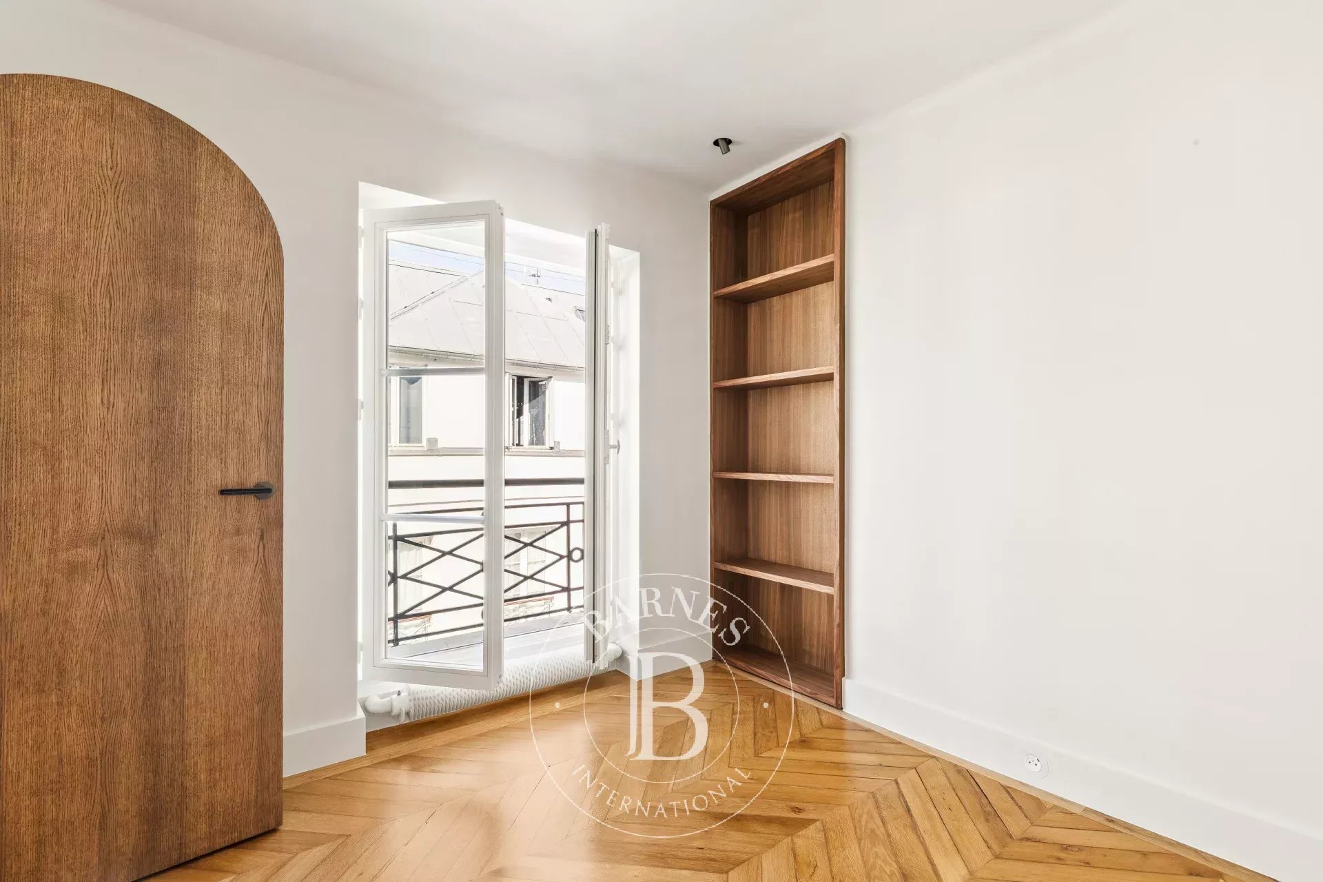 Paris  - Apartment 2 Bedrooms - picture 12