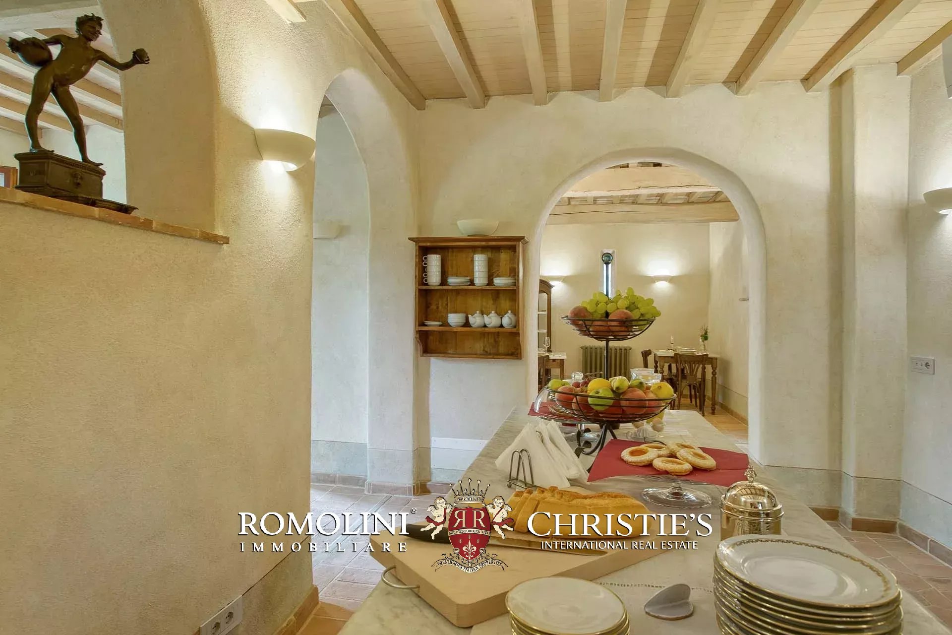 13 Bedroom Villa/Townhouse's Image 84
